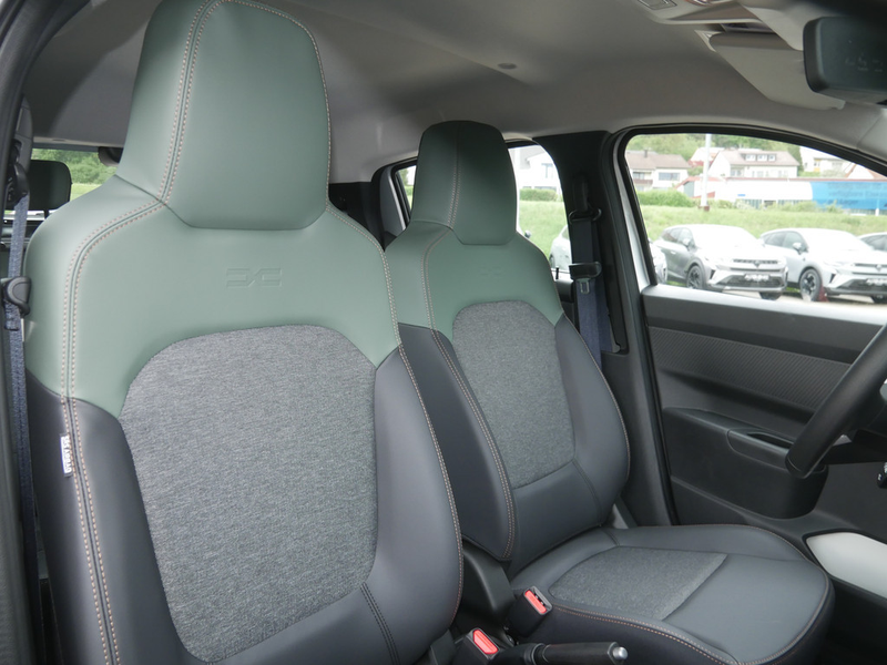 Dacia Spring Extreme Electric 100 CCS-Schnellladung — photo 13