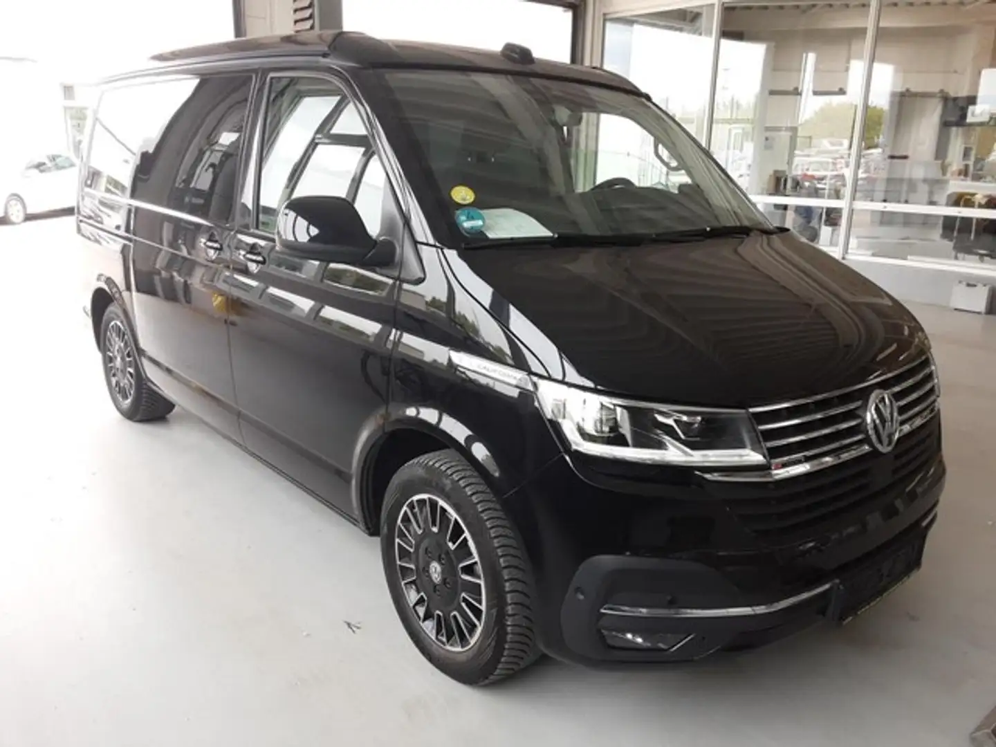 Volkswagen T6.1 California 2.0TDI DSG 4M Ocean LED+ACC+STNDHZ+++ Negro - 2