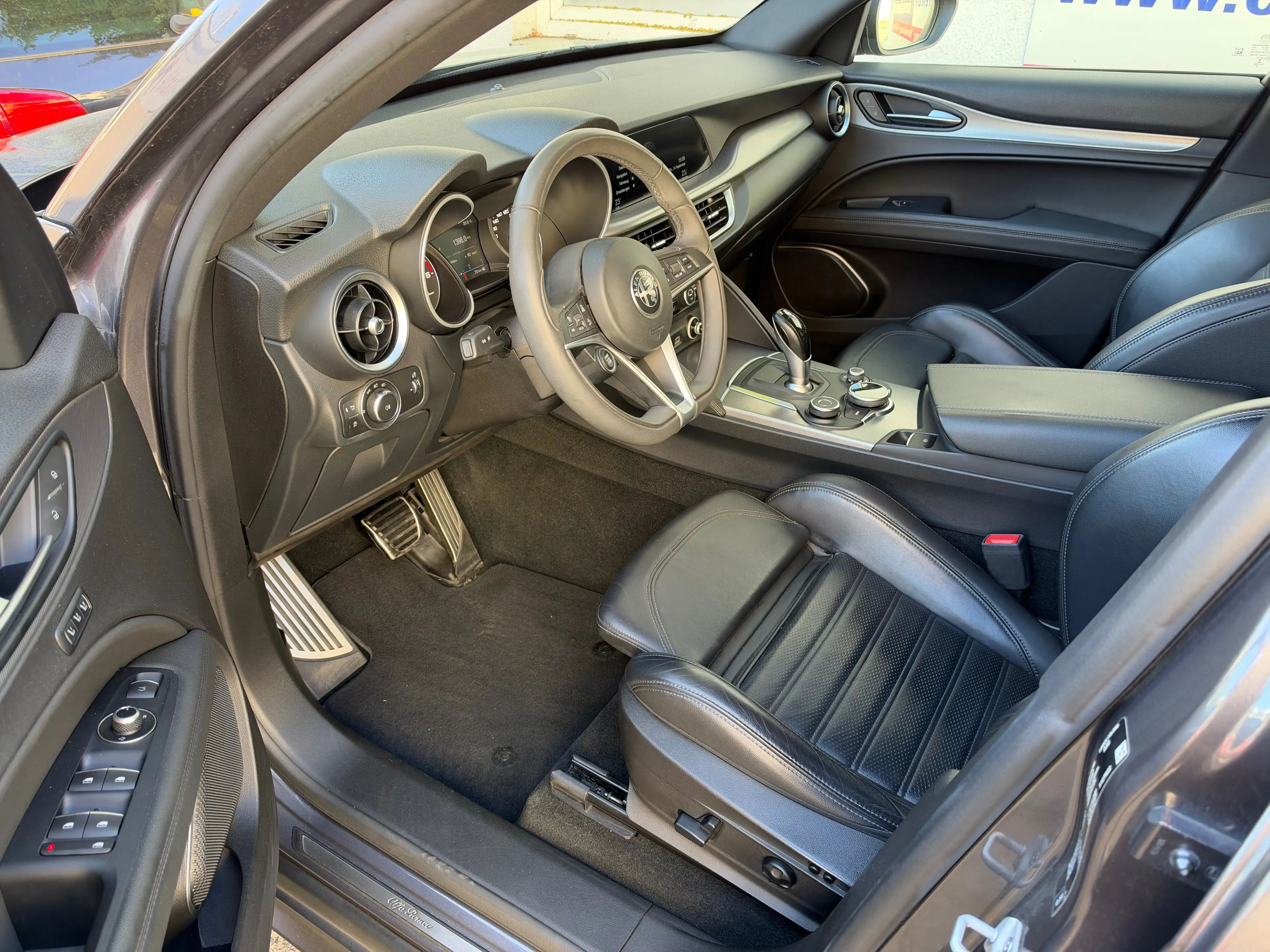 Alfa Romeo Stelvio Stelvio 2.2 1.Hand/ Totwinkel/ Kamera/ Memory — photo 13