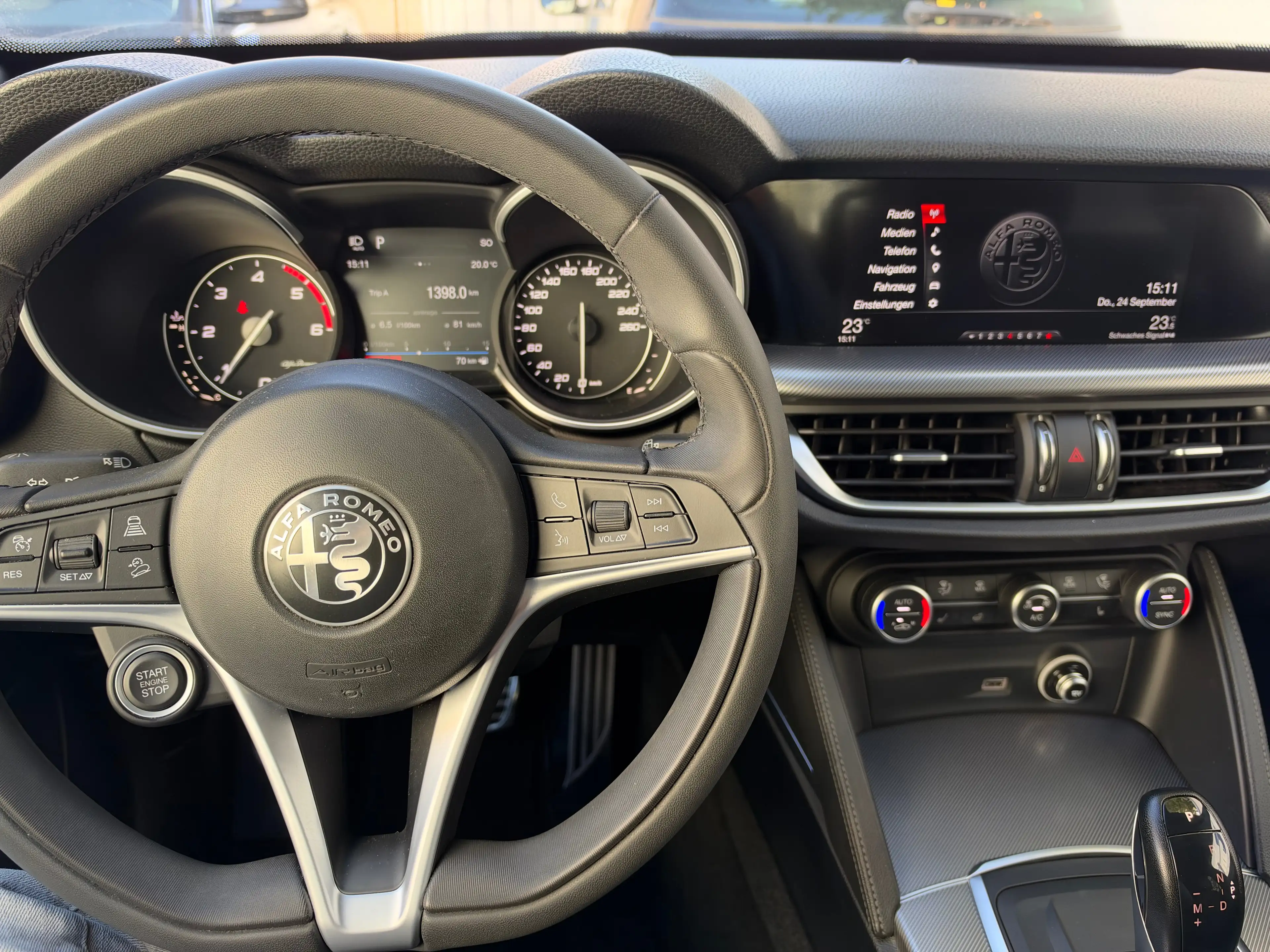 Alfa Romeo Stelvio Stelvio 2.2 1.Hand/ Totwinkel/ Kamera/ Memory — photo 12