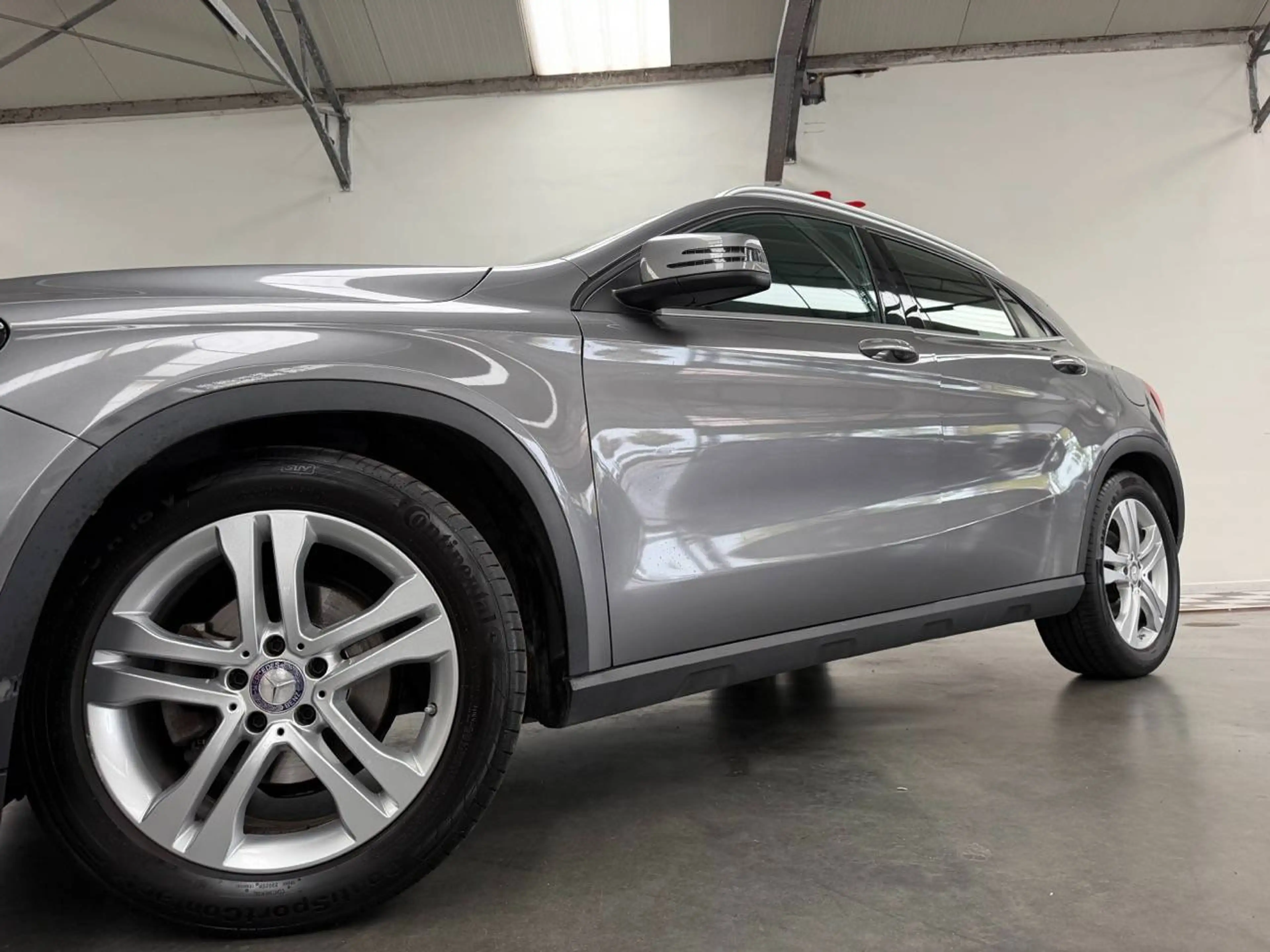Mercedes-Benz GLA 180 GLA 180 d — photo 6