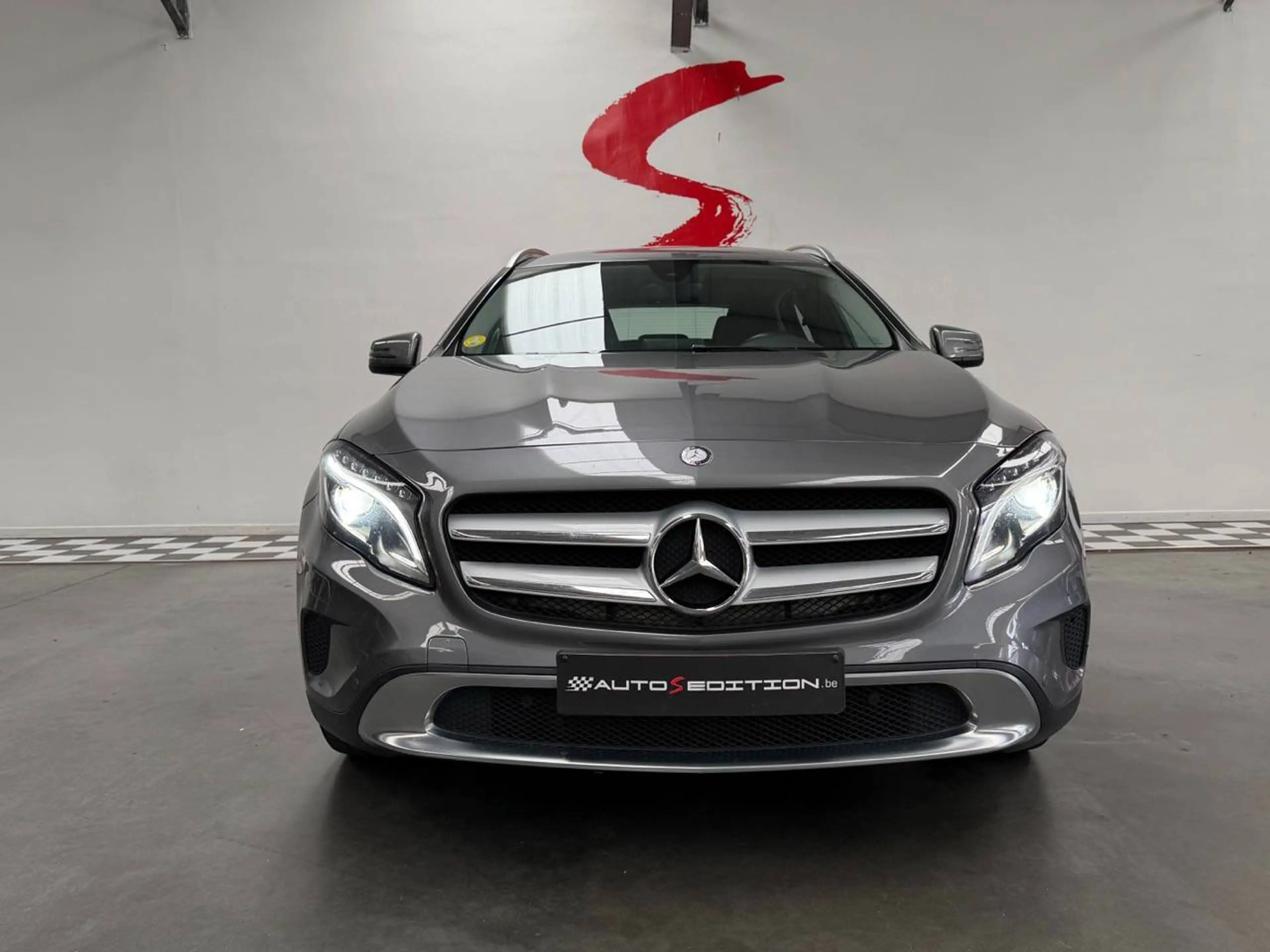 Mercedes-Benz GLA 180 GLA 180 d — photo 3