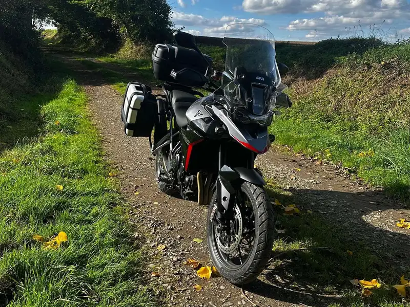 Triumph Tiger 900 - foto 4