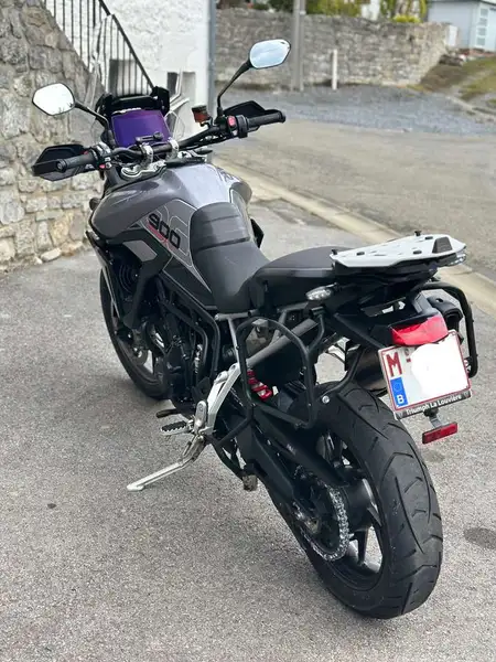 Triumph Tiger 900 - foto 3