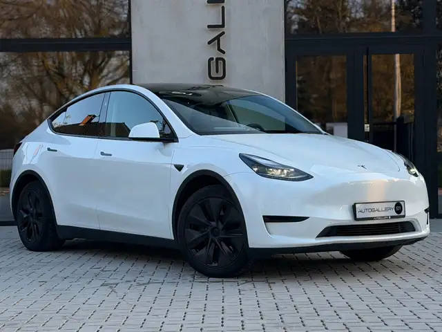 Tesla Model Y Model Y 72.5 kWh Long Range RWD I BTW AFTREKBAAR I 320Pk