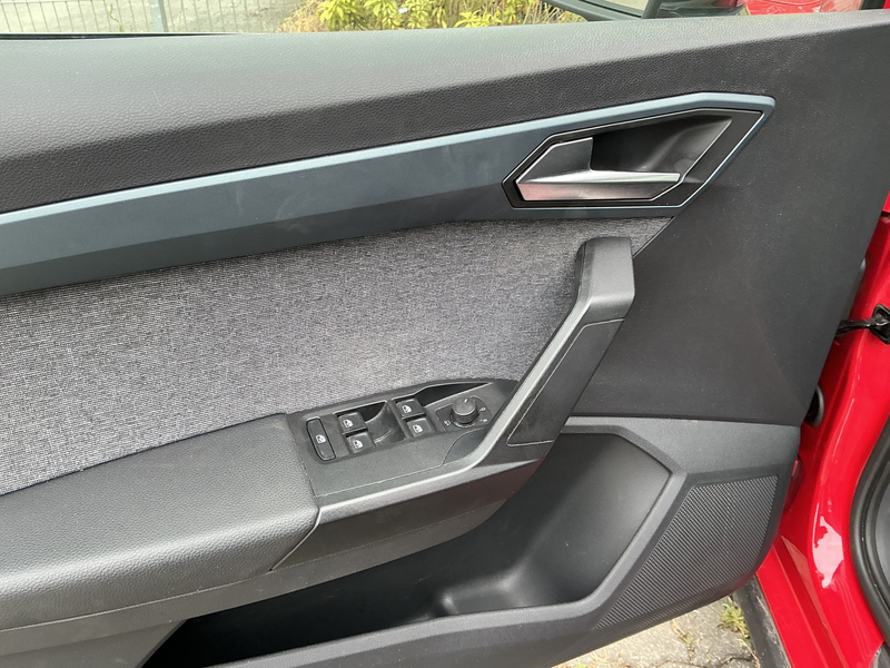 SEAT Ibiza Navi Spurassist. Voll-LED ACC PDC SHZ — photo 4