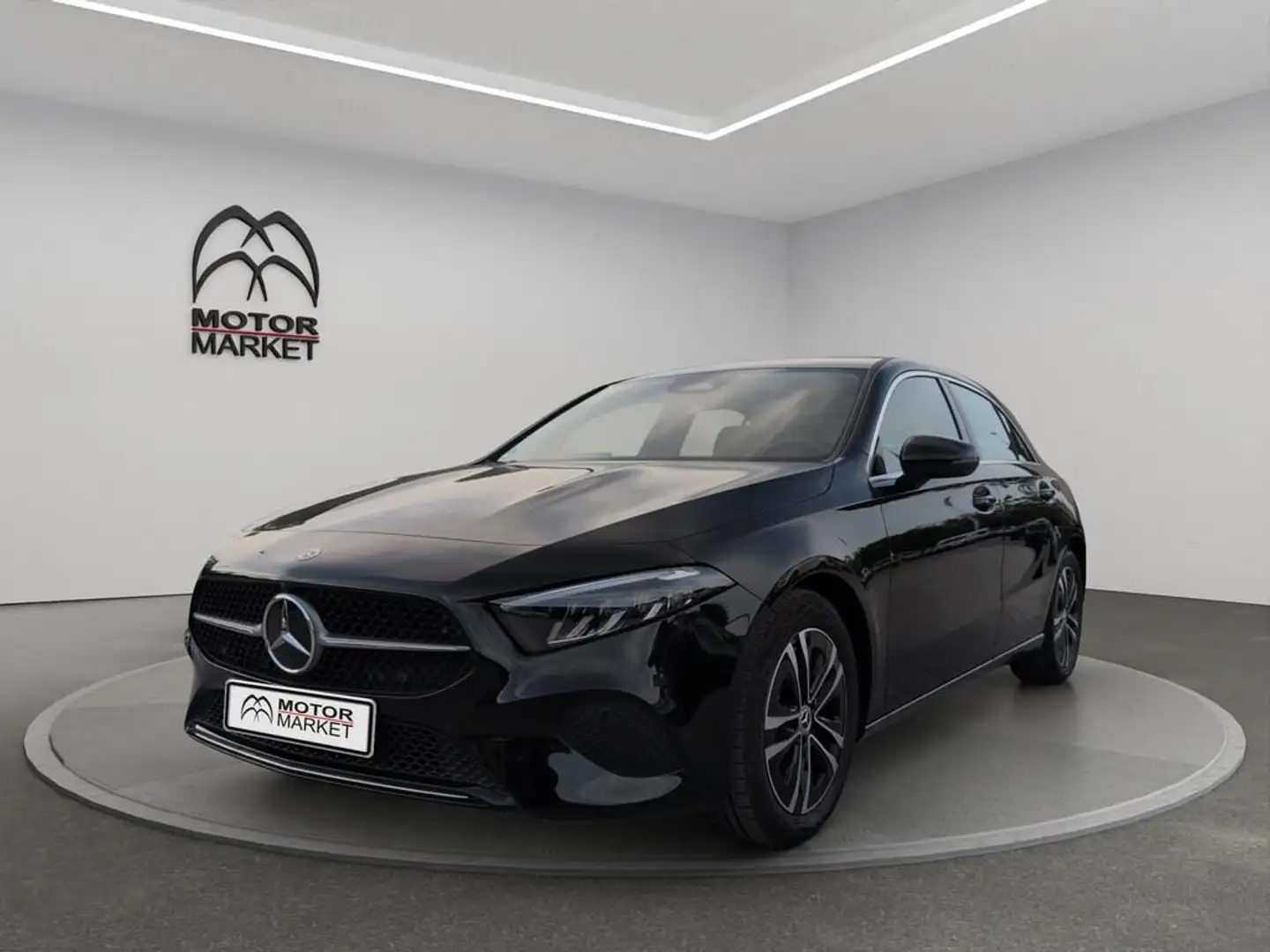 Mercedes-Benz A 200 d Progressive Advanced auto Noir - 1