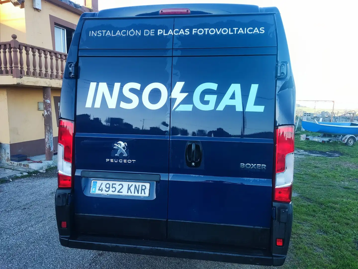 Peugeot Boxer Boxer Furgón doble cab 2.0BlueHDI 435 L4H2 160 Azul - 2
