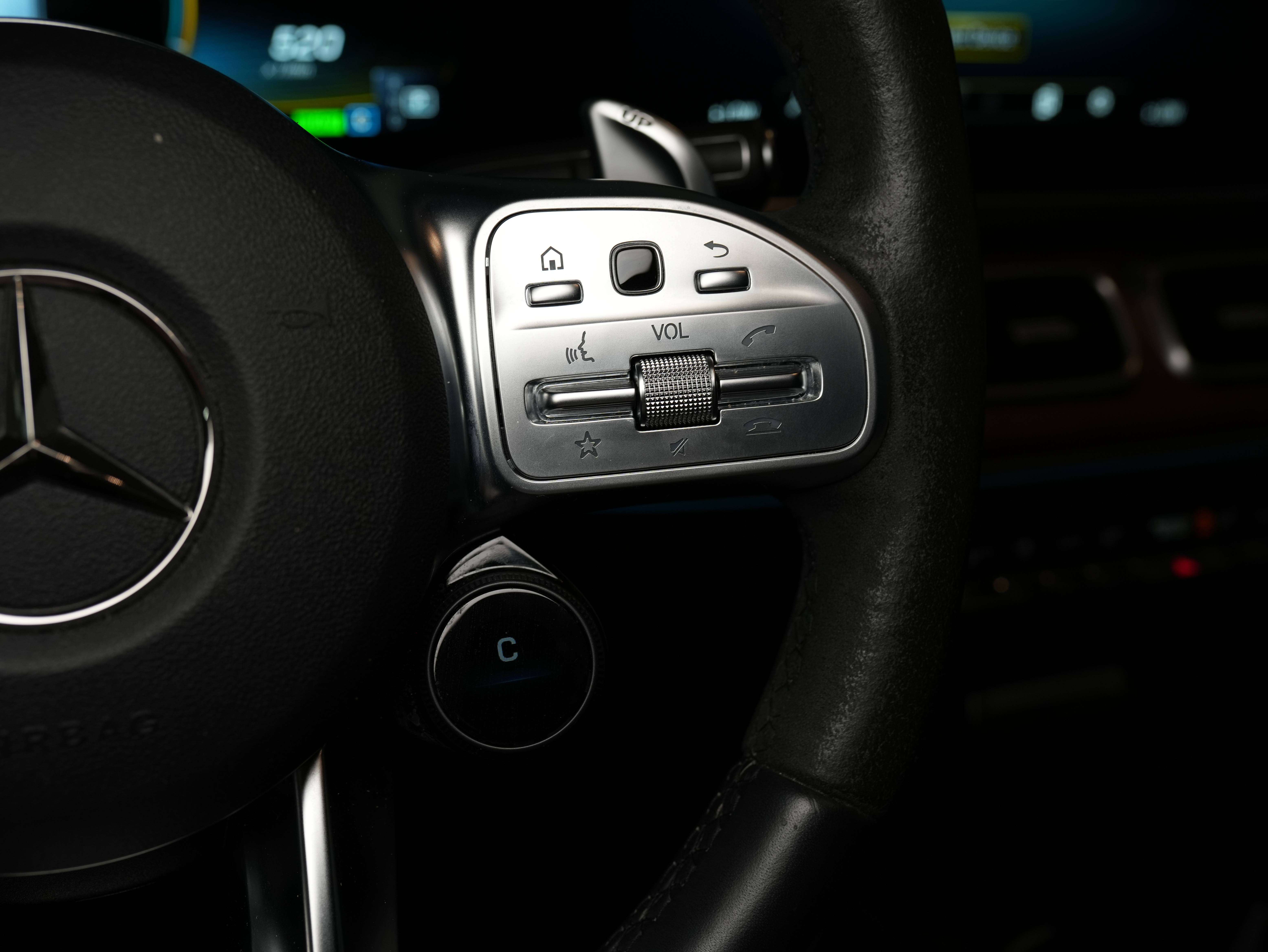used 2022 Mercedes-Benz GLE car, priced at $64,900
