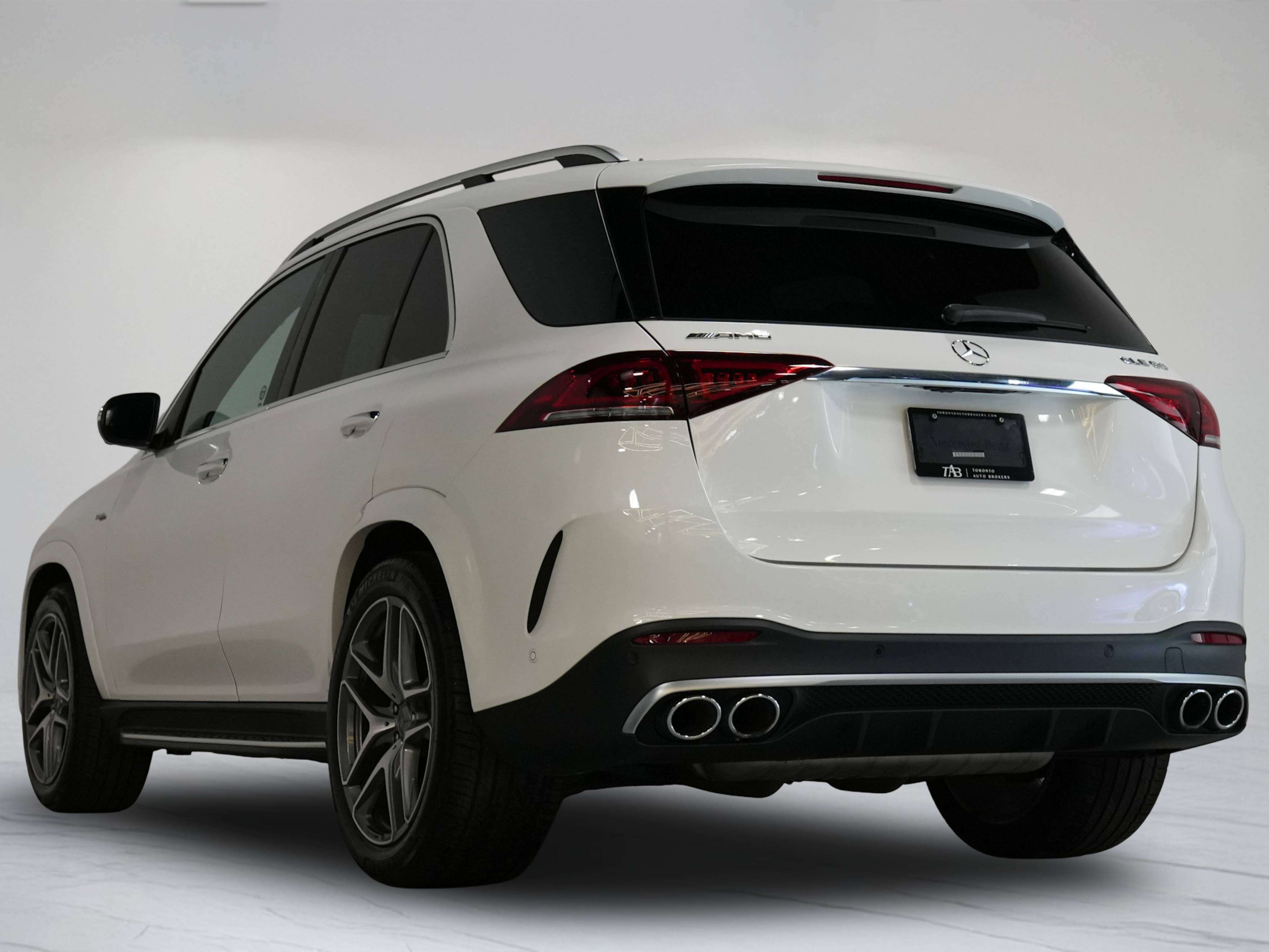 used 2022 Mercedes-Benz GLE car, priced at $64,900