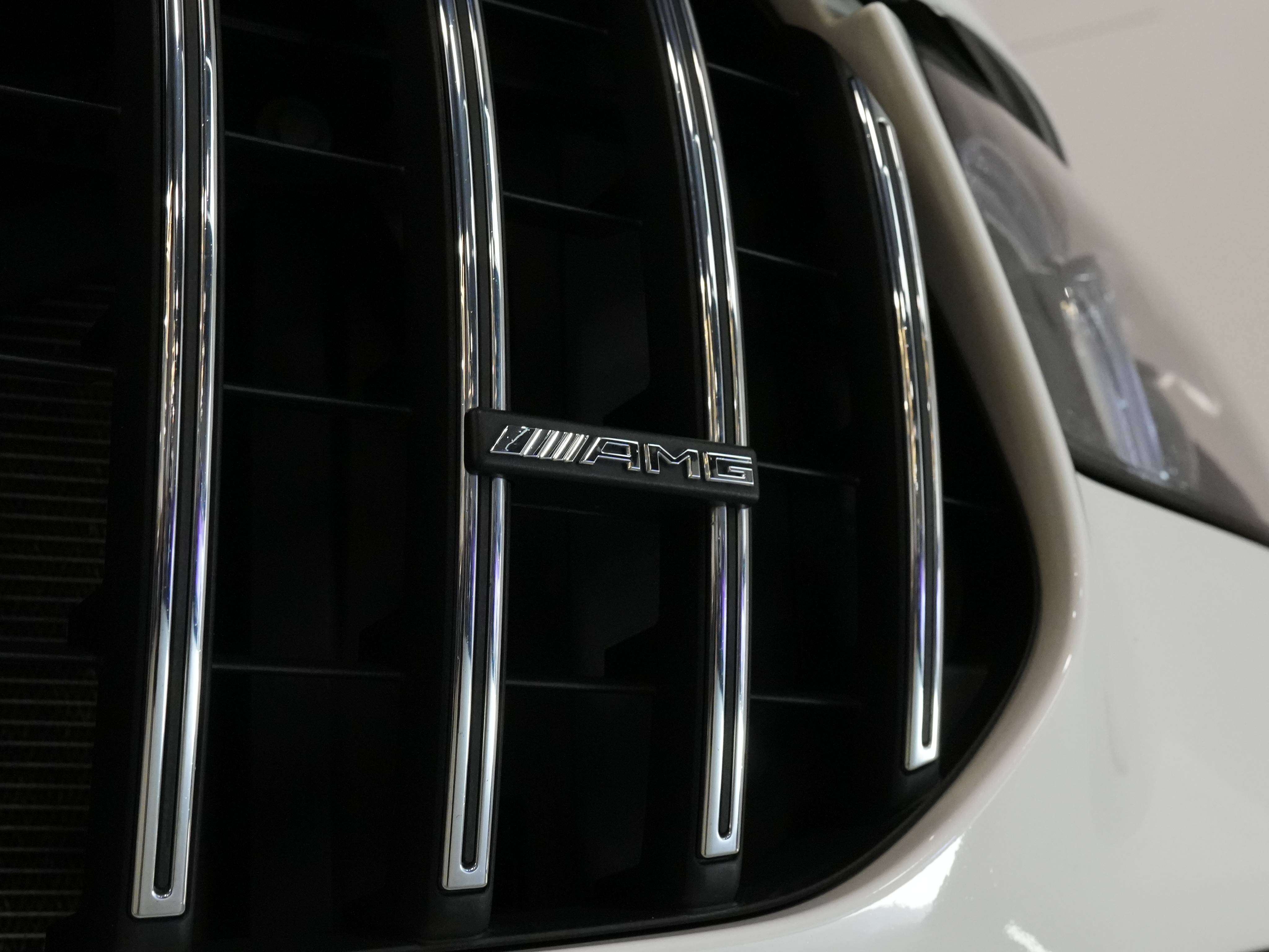 used 2022 Mercedes-Benz GLE car, priced at $64,900