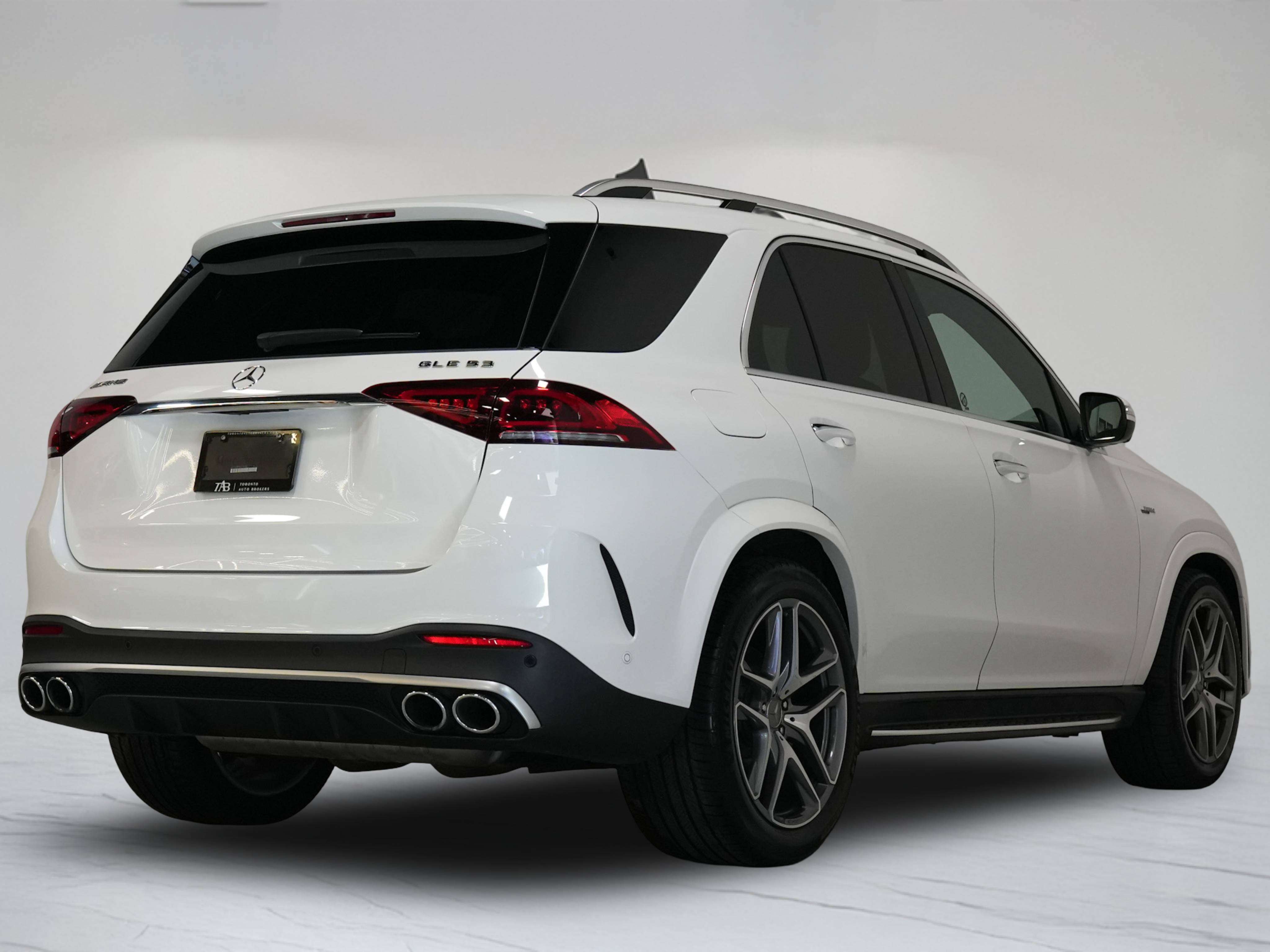 used 2022 Mercedes-Benz GLE car, priced at $64,900