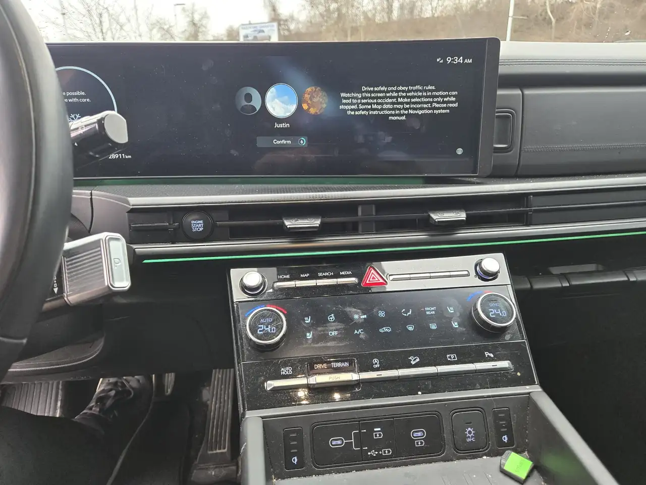 Hyundai SANTA FE снимка Hyundai SANTA FE