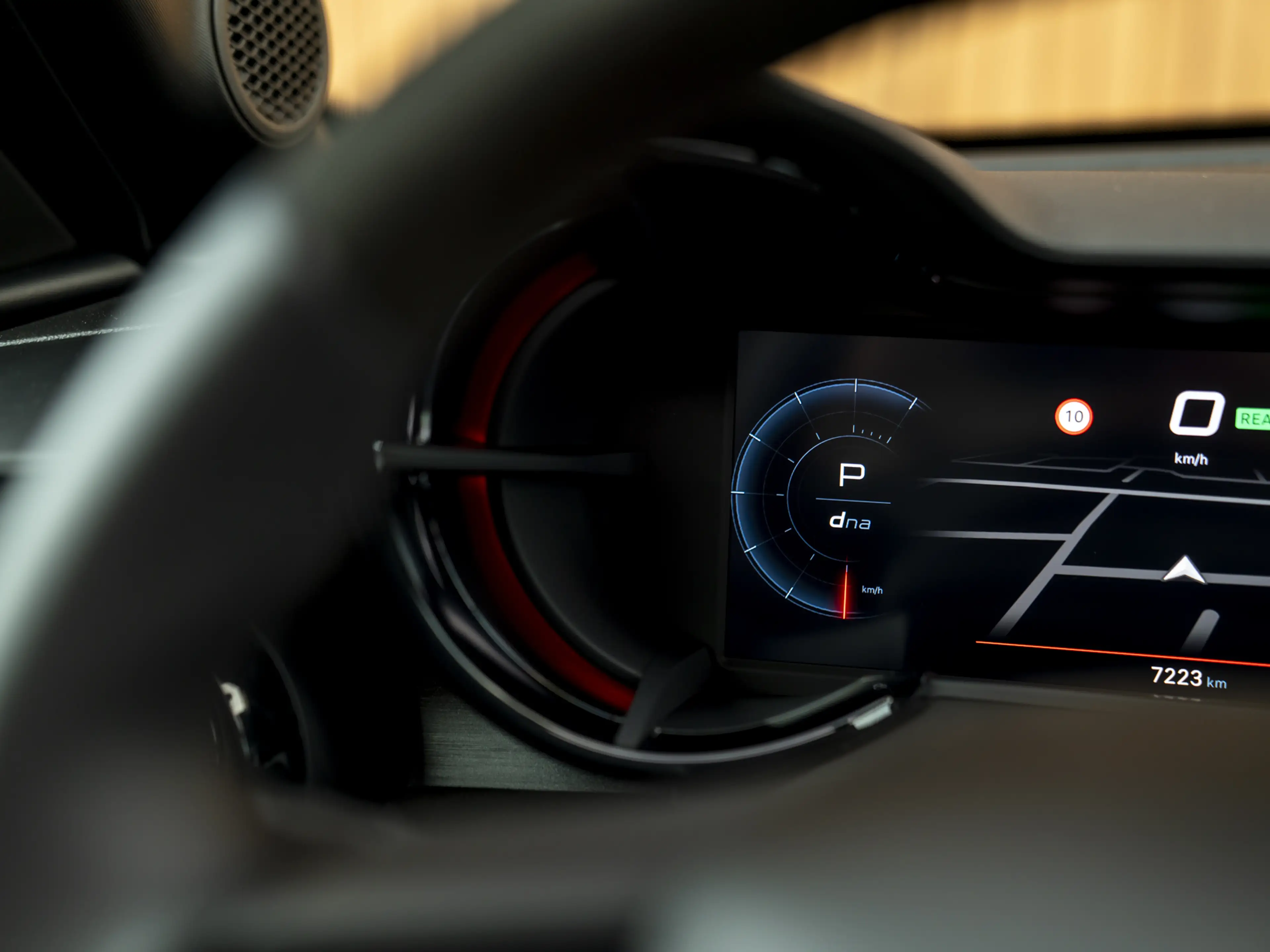 Alfa Romeo Junior Elettrica Veloce 54 kWh | Corsa stoelen | Pano-dak — photo 33
