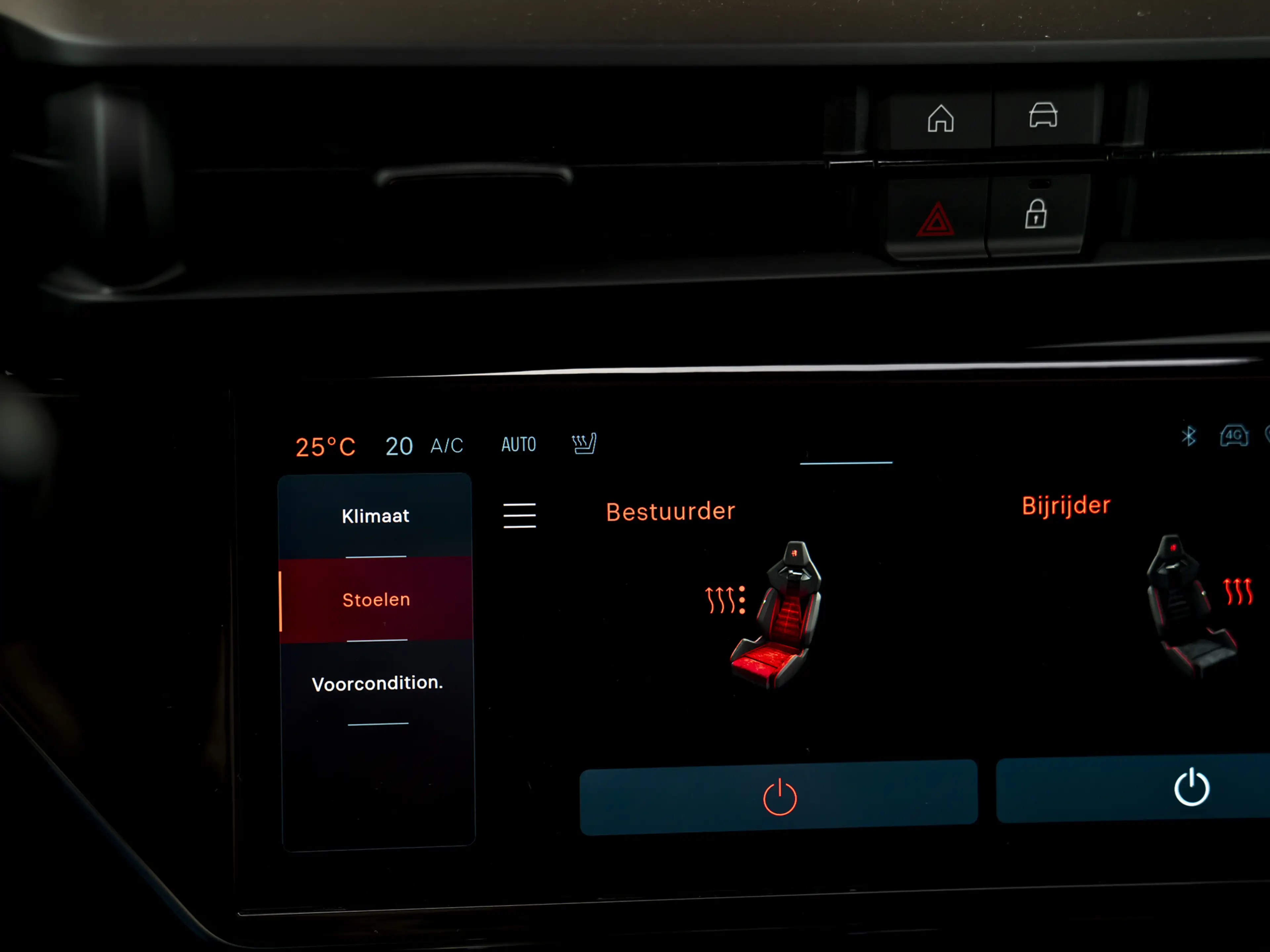 Alfa Romeo Junior Elettrica Veloce 54 kWh | Corsa stoelen | Pano-dak — photo 31