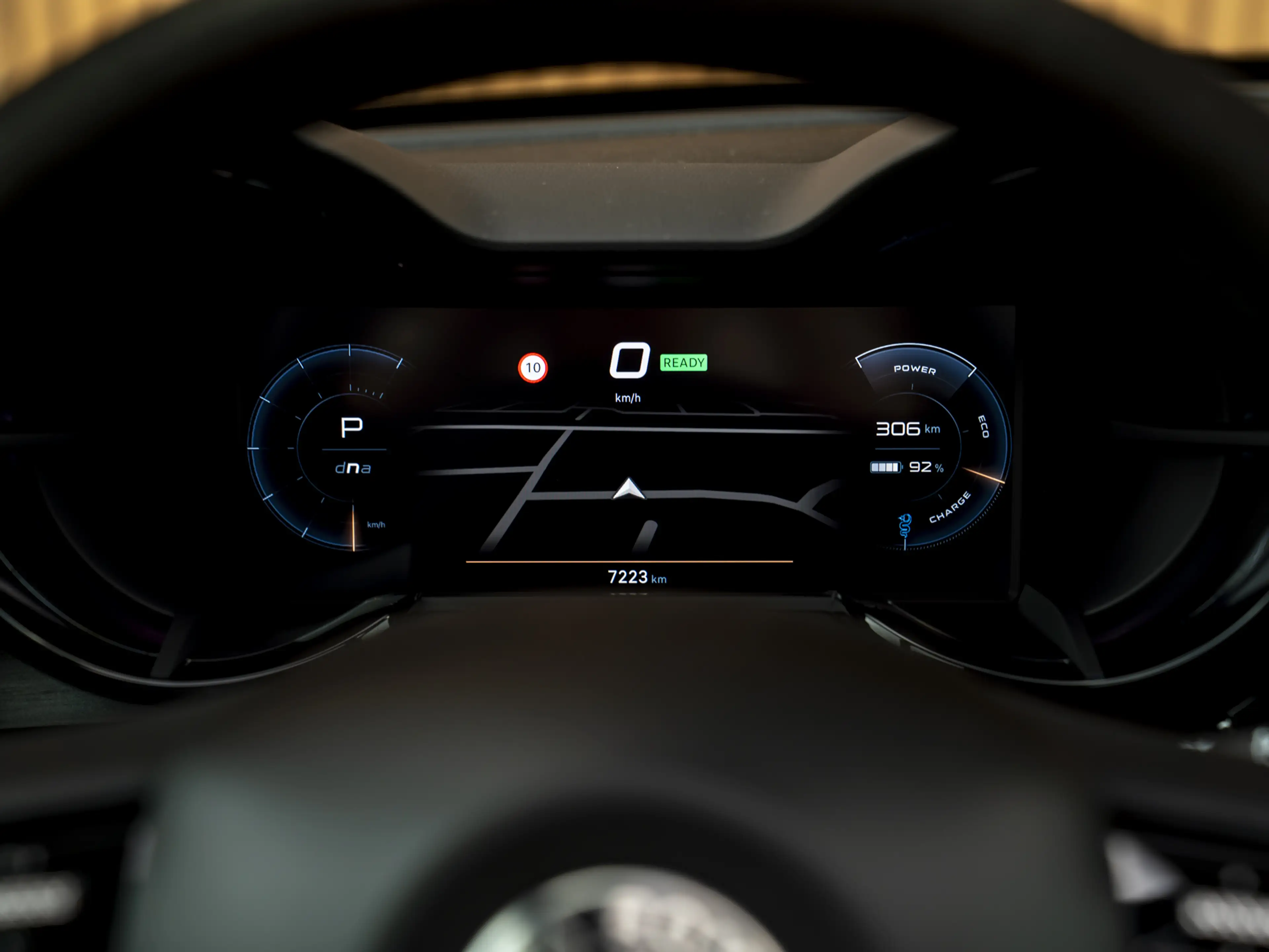 Alfa Romeo Junior Elettrica Veloce 54 kWh | Corsa stoelen | Pano-dak — photo 12