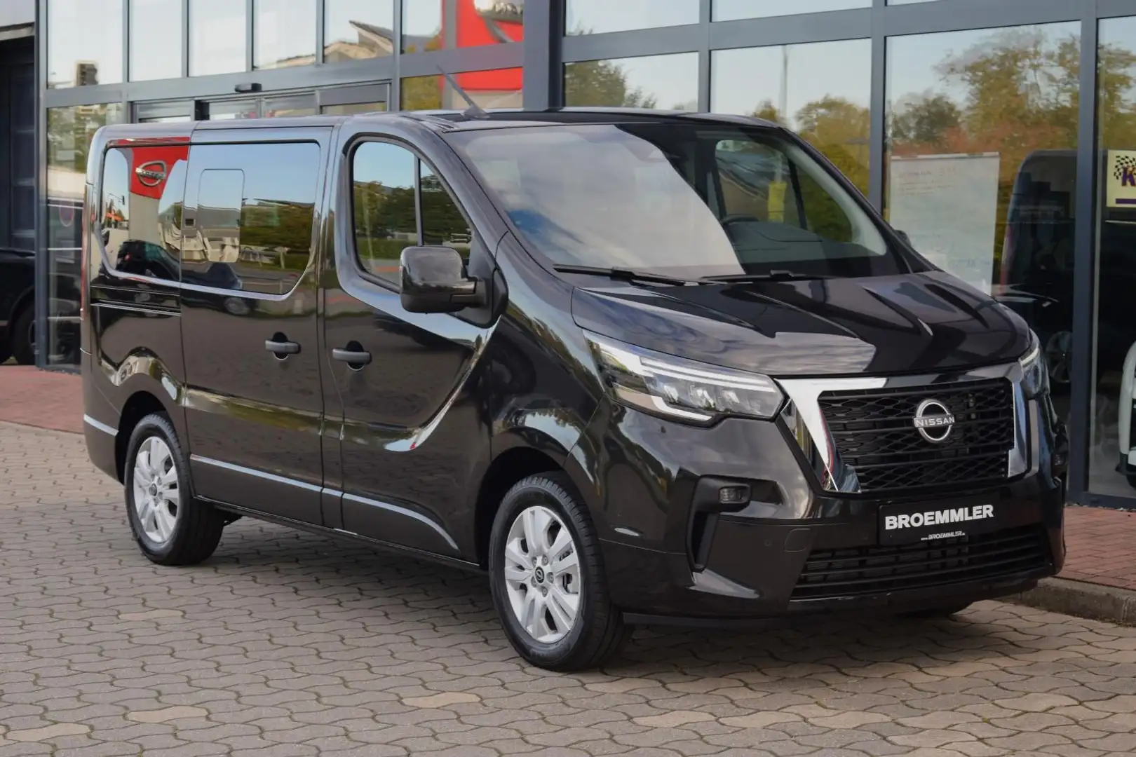 Nissan Primastar Tekna Kombi 8-Sitzer 5-Jahre Garantie Noir - 1