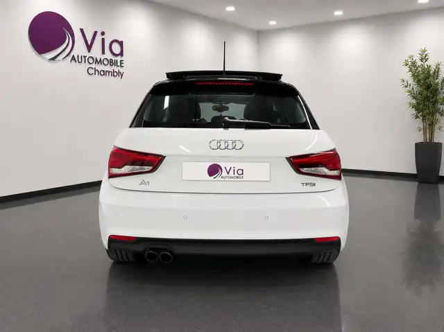 Audi A1 view 5