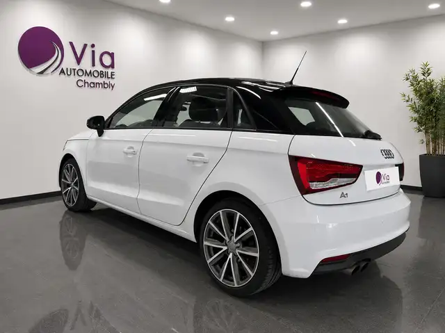 Audi A1 view 4