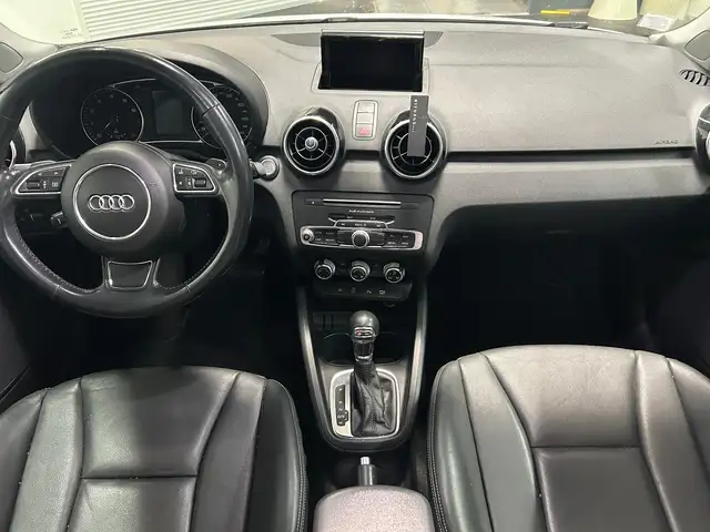 Audi A1 view 12
