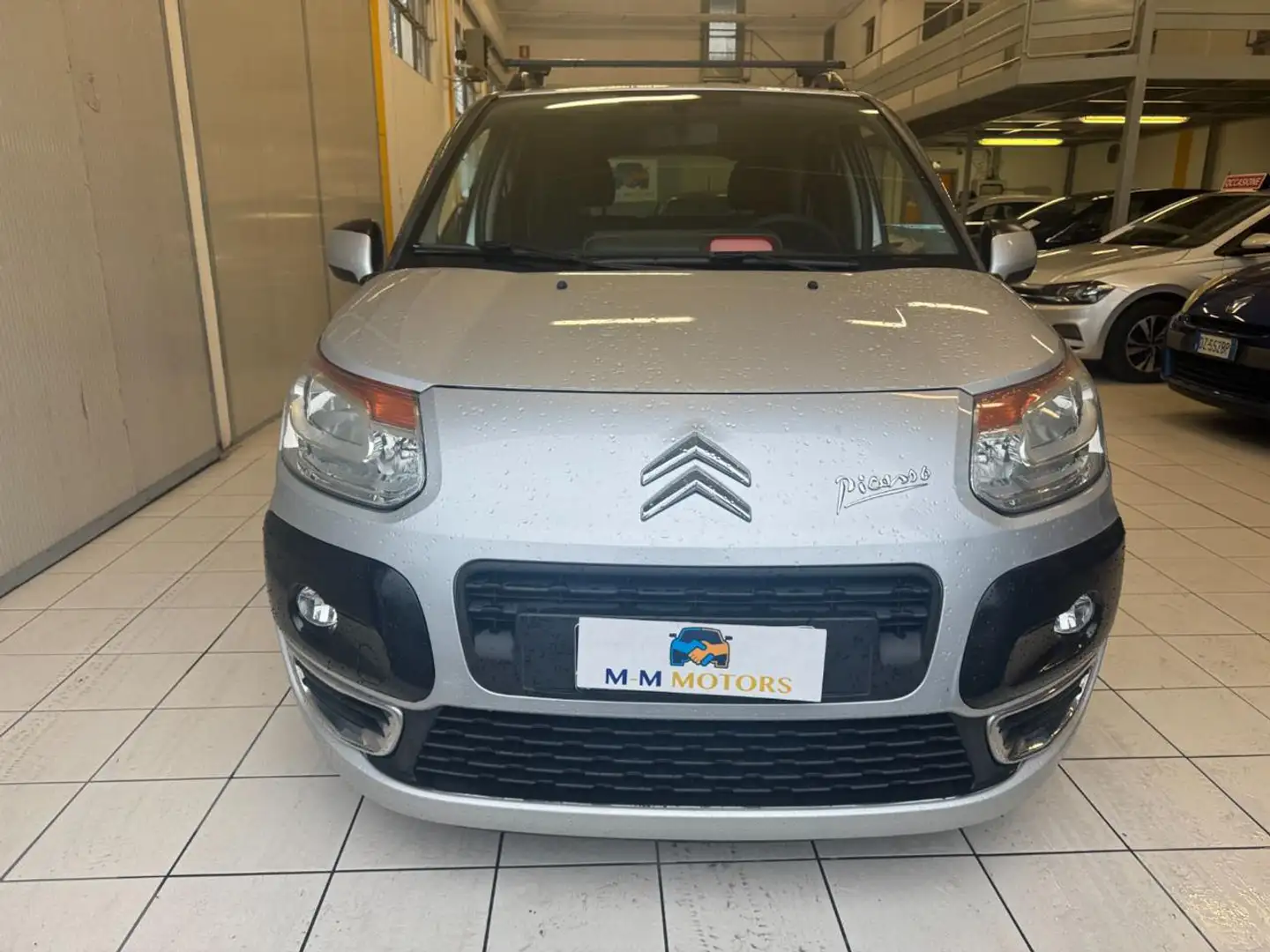 Citroen C3 Picasso 1.4 VTi 95 Exclusive Style   **NEOPATENTATI** Gris - 2
