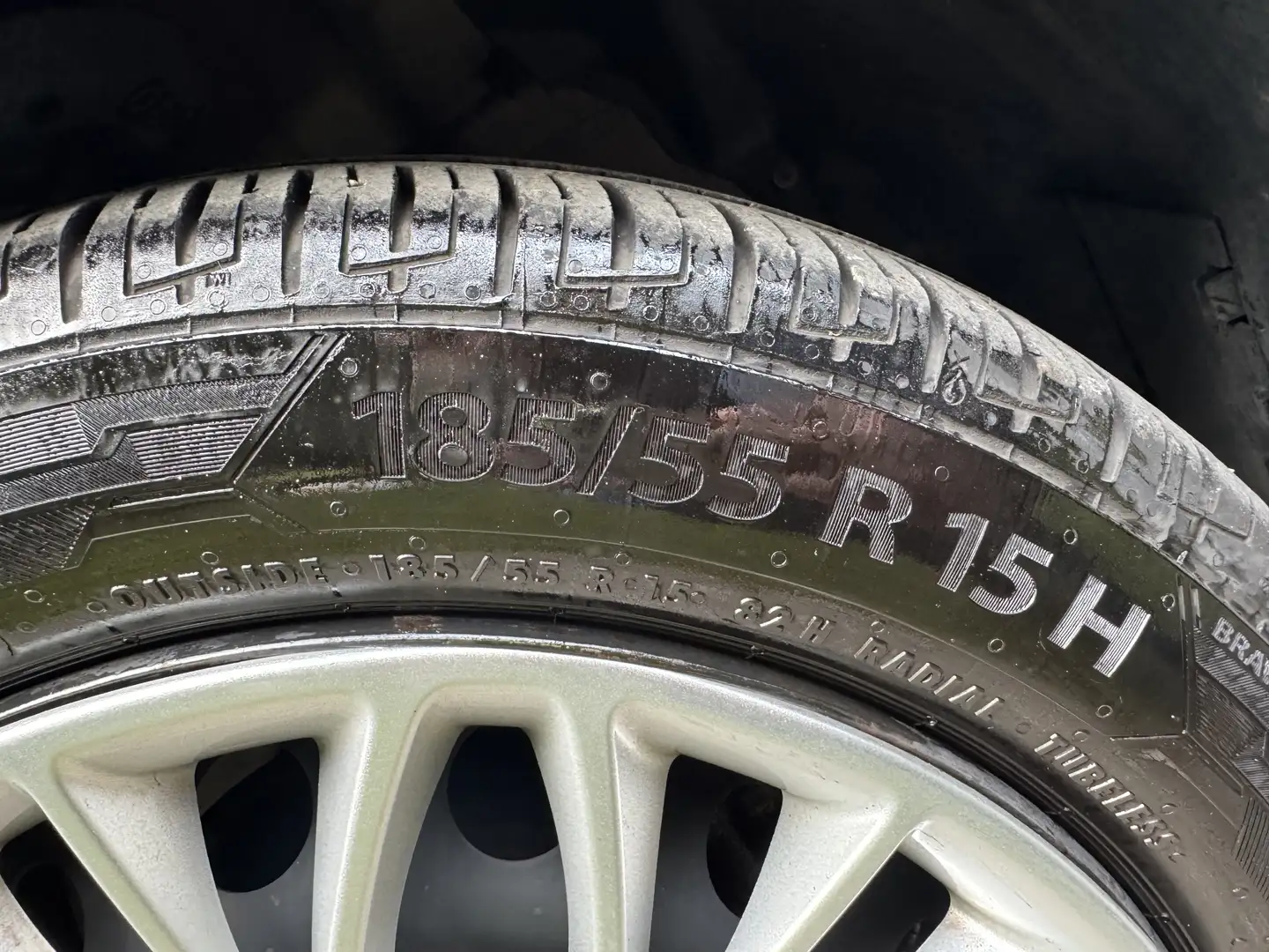 Lancia Ypsilon 1.2 8v Silver s&s 69cv Neopatentato - 1