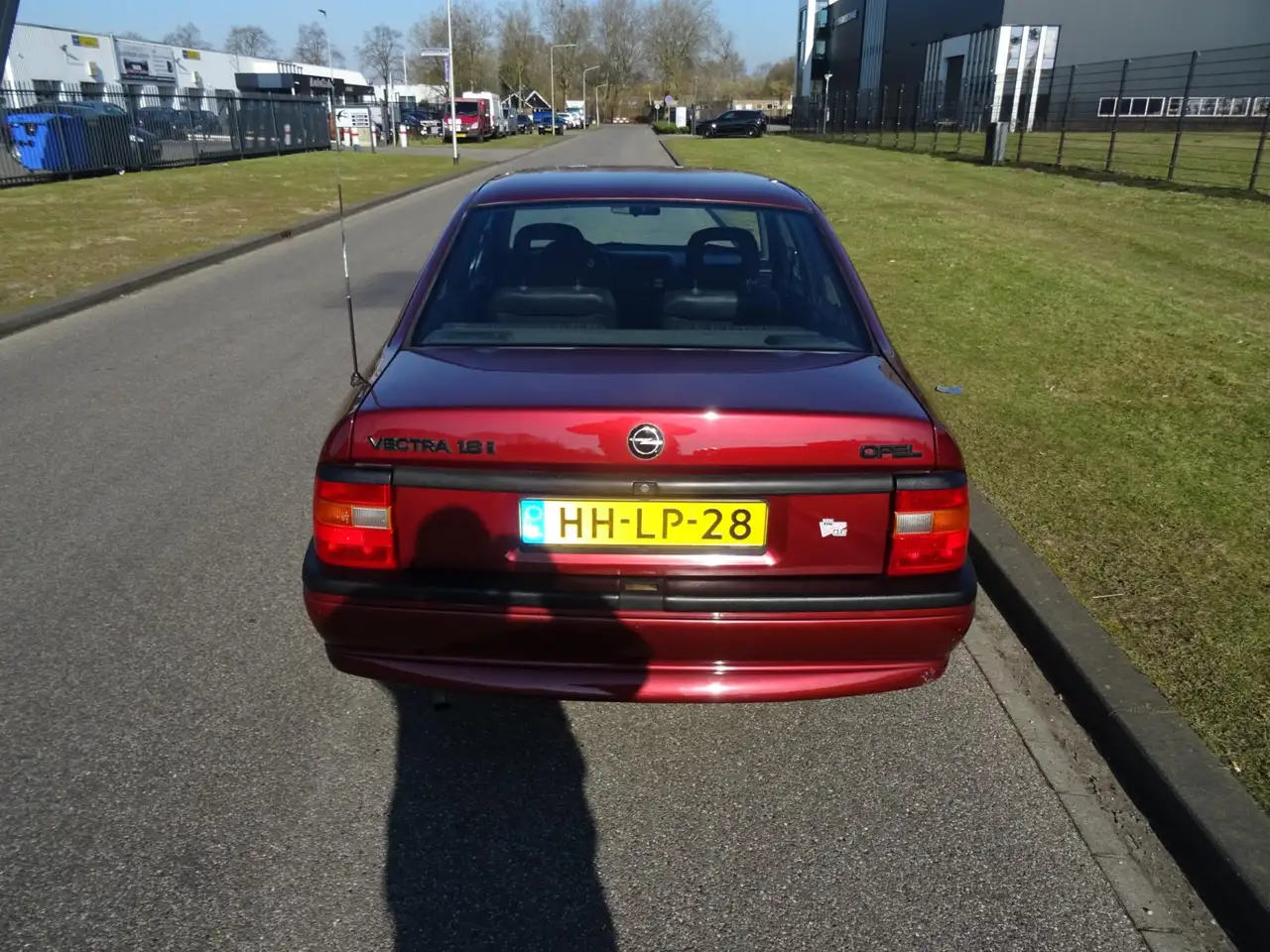 Opel Vectra 1.8i GL Automaat, foto 4