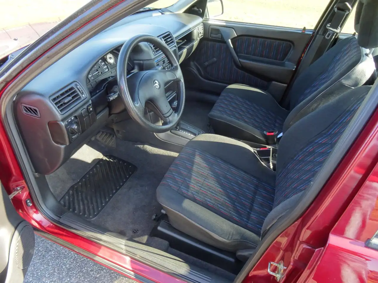 Opel Vectra 1.8i GL Automaat, foto 9
