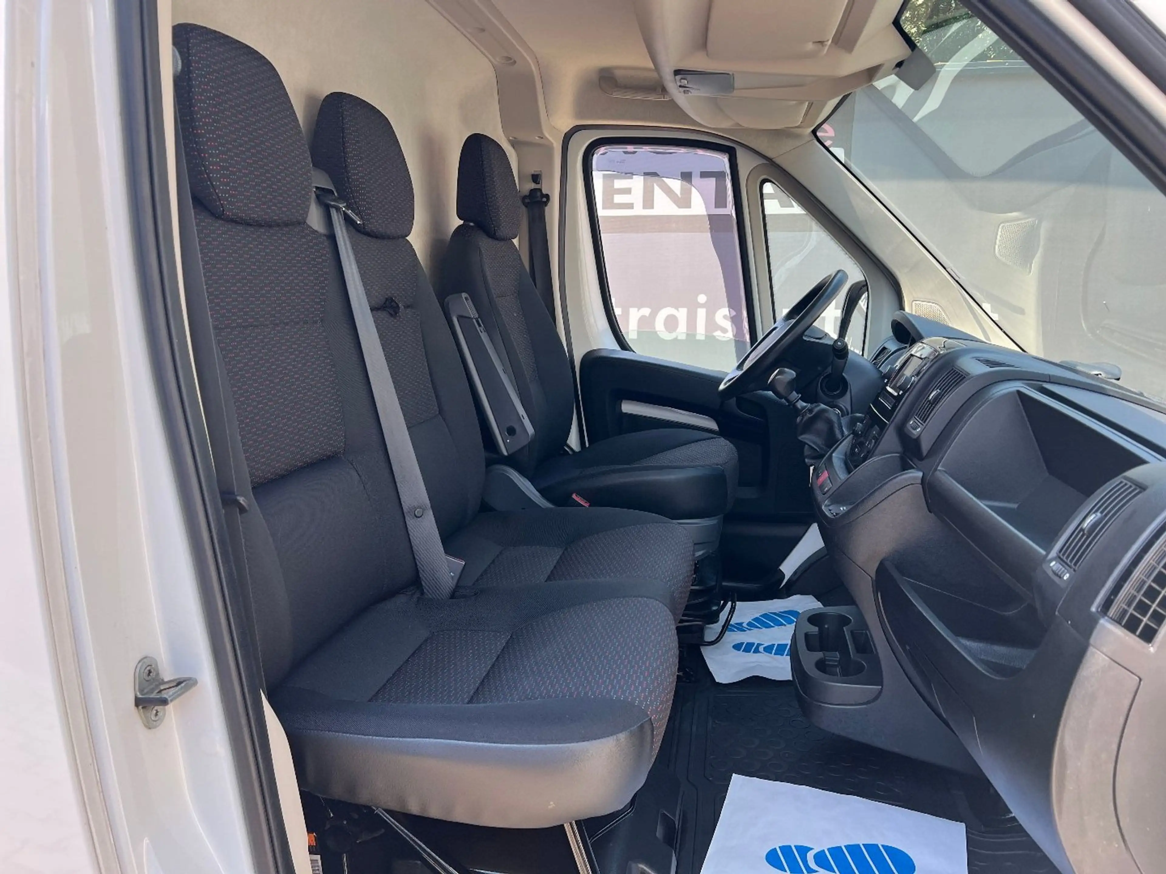 Citroen Jumper 35 2.2 BlueHDi Heavy L4H2 3,5t SS (E6d-T) — photo 9