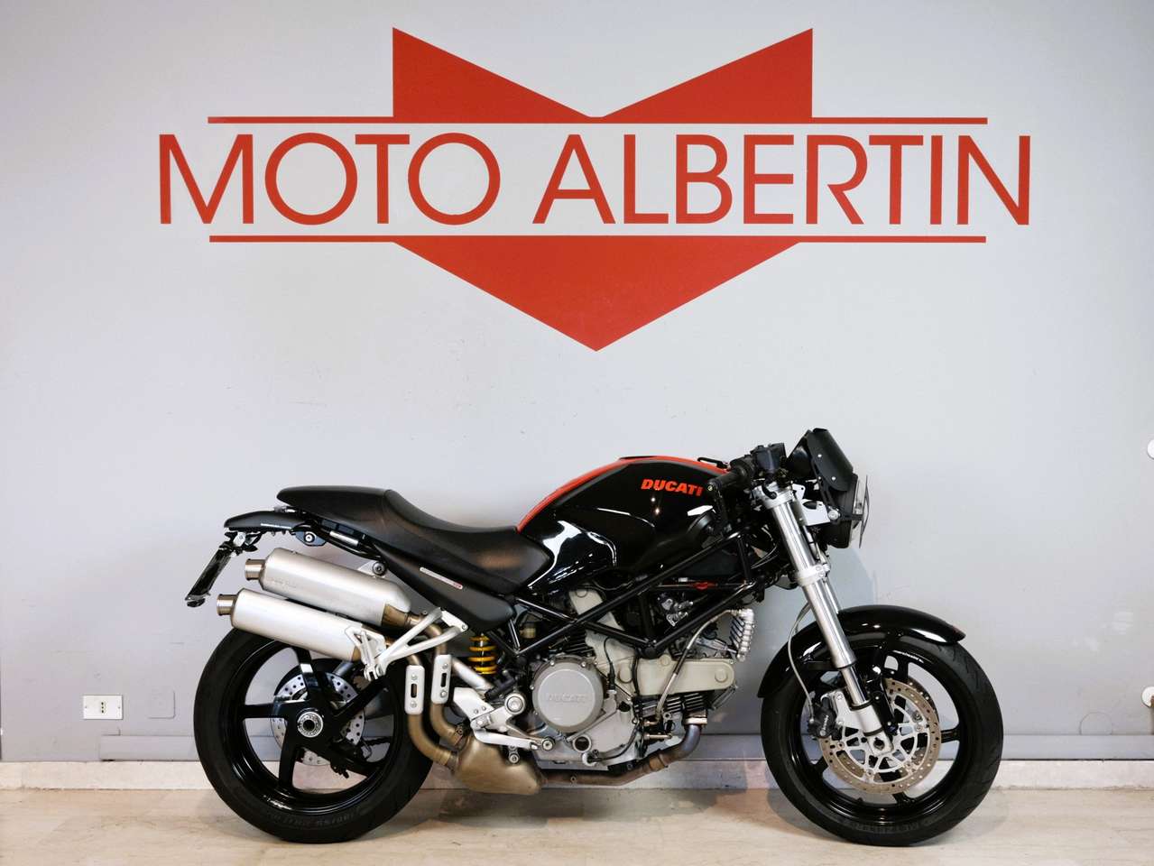 Ducati Monster S2R