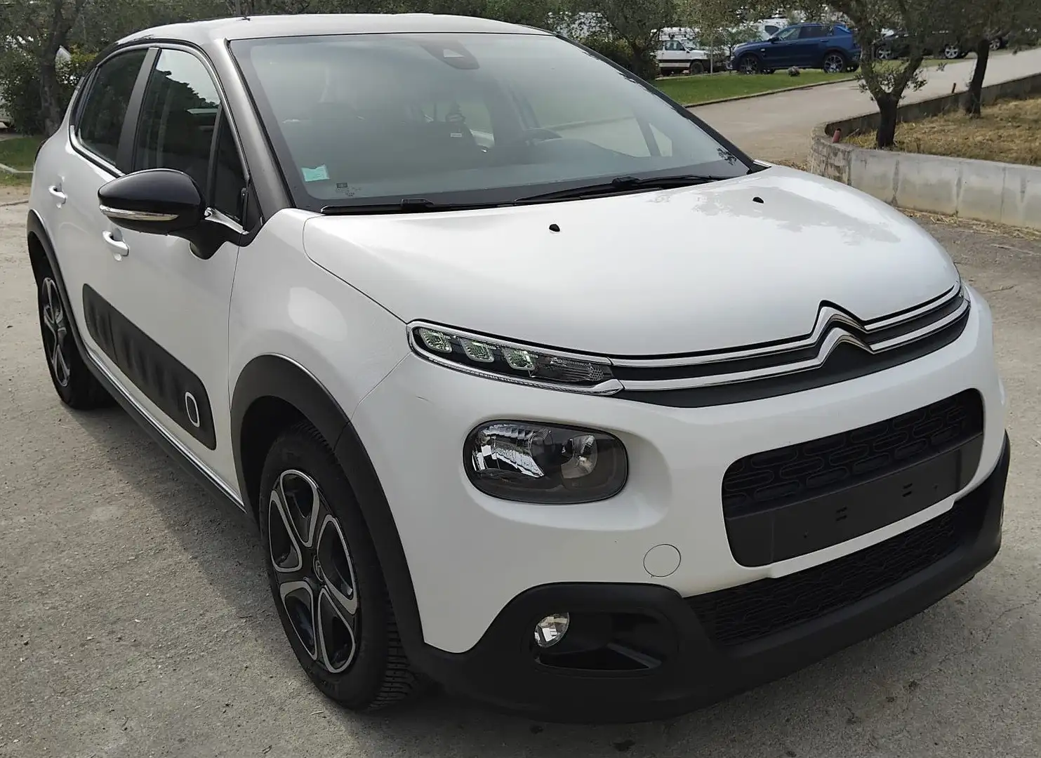 Citroen C3 1.2 100CV SHINE -UNIPRO'- PREZZO REALE Bianco - 1