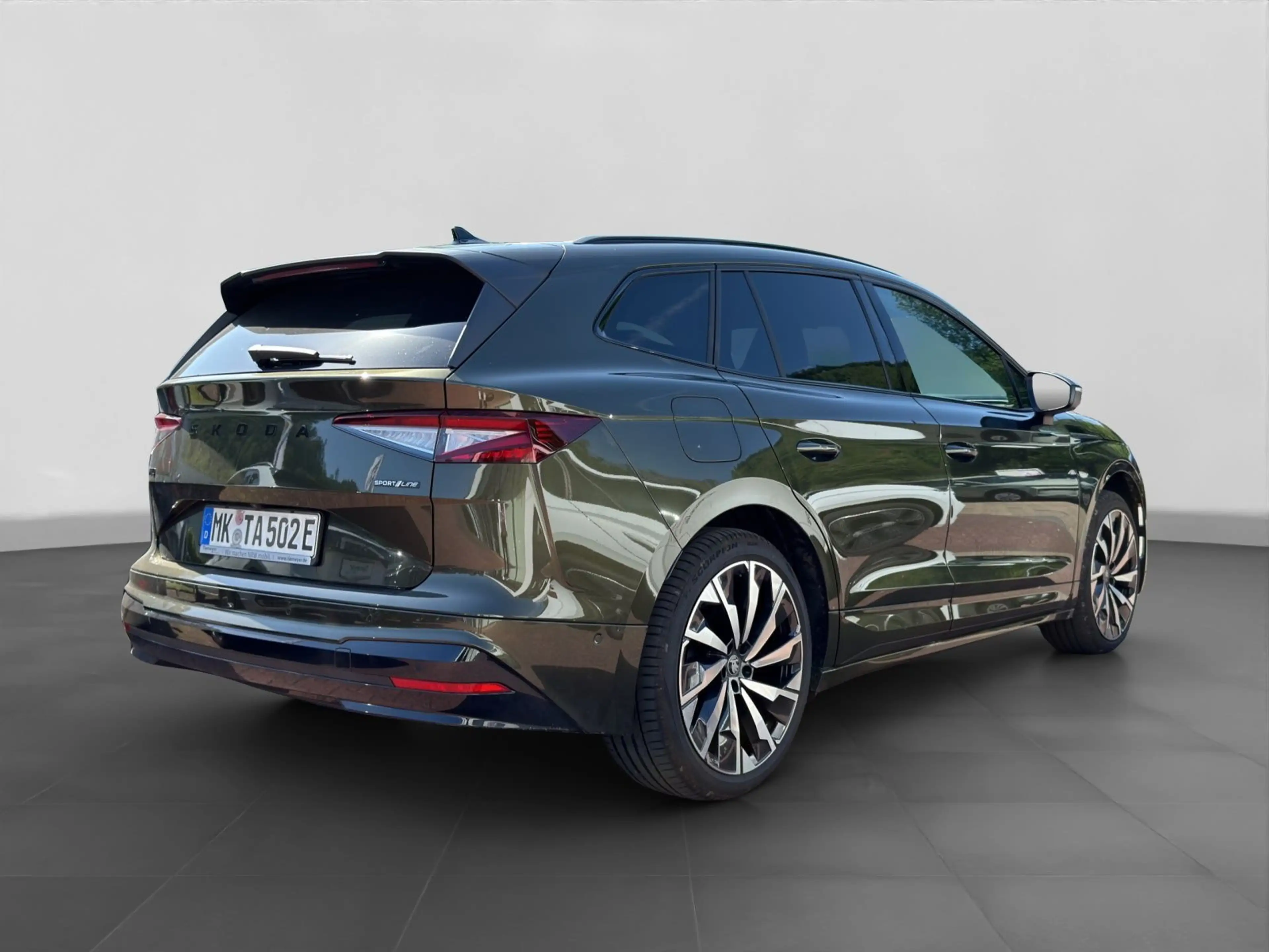 Skoda Enyaq 85 x Sportline AHK PANO MAXX — photo 3