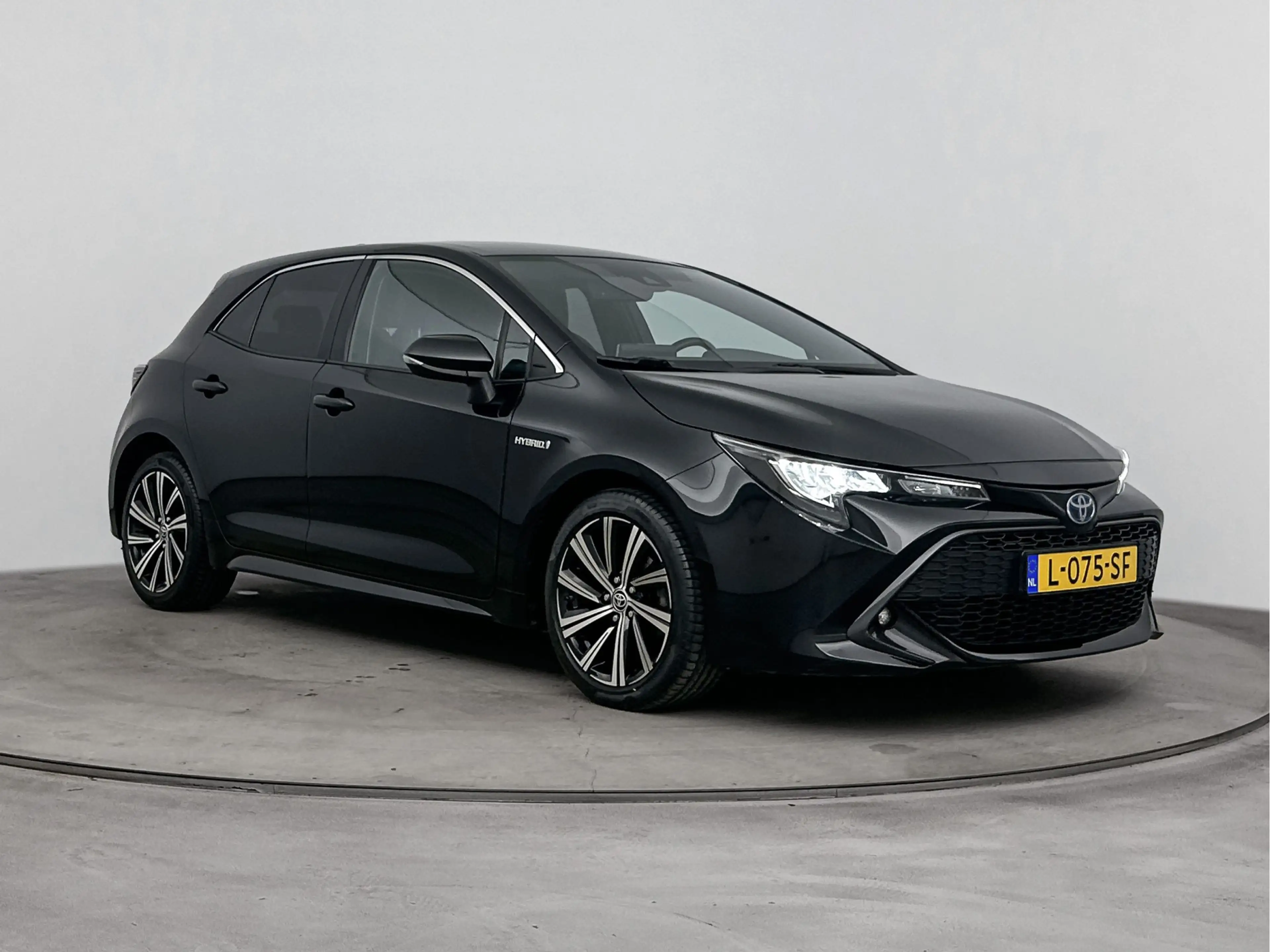 Toyota Corolla 1.8 Hybrid Dynamic | Parkeersensoren Achter | Stoe — photo 12