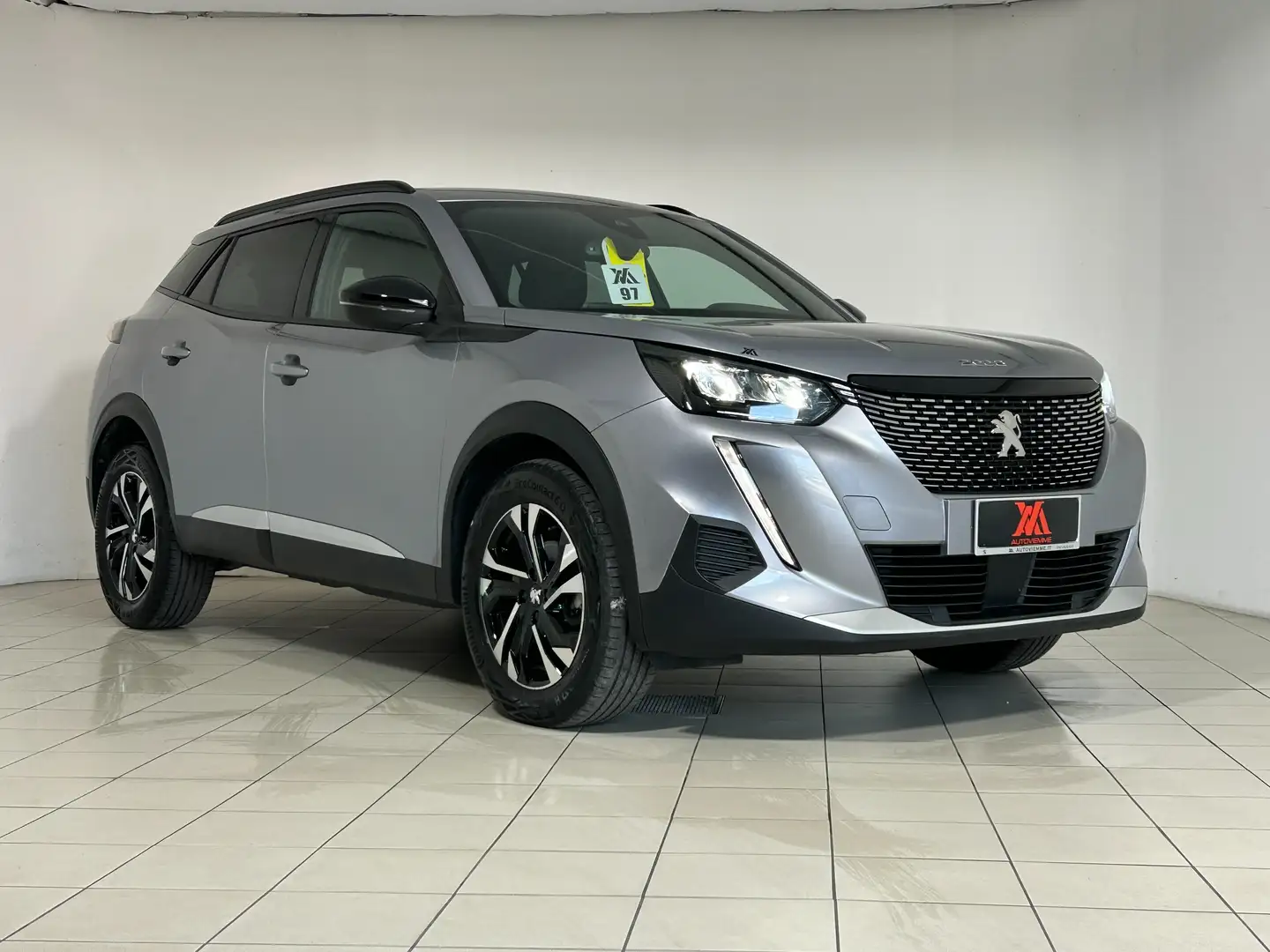 Peugeot 2008 1.2 130cv EAT8 puretech Allure Grigio - 2