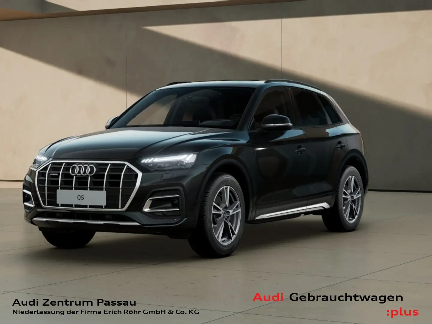 Audi Q5 45 TFSI quattro S line S tro. MATRIX AHK PANO Schwarz - 1
