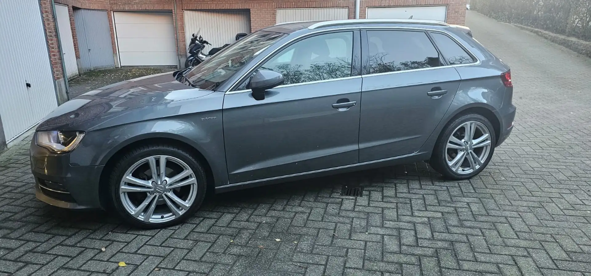 Audi A3 Sportback 1.4 TGI CNG  S tronic 7 vitt - 1