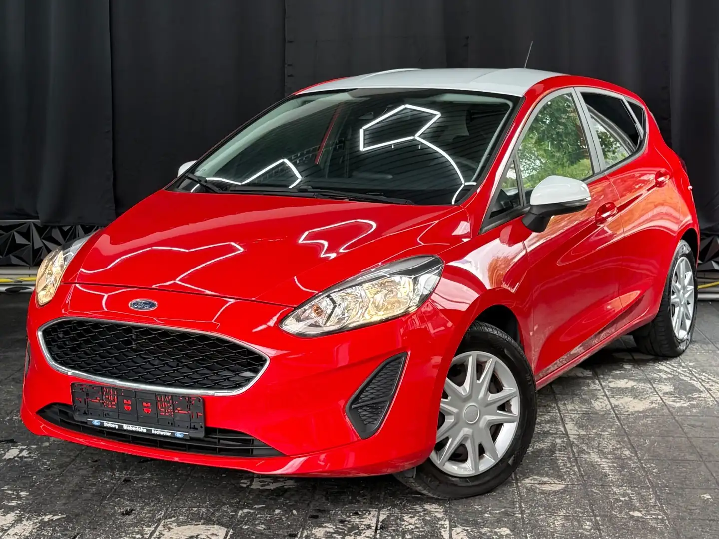 Ford Fiesta Trend 1,1 Start/Stop Rot - 1