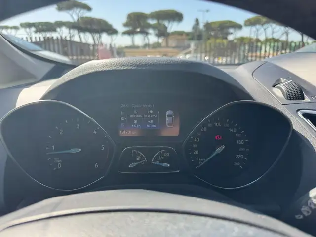 Ford C-Max view 6