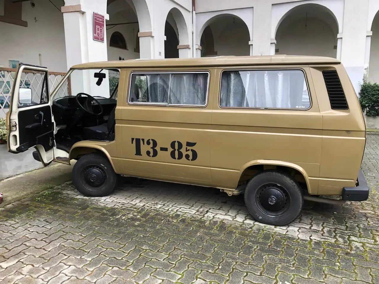 Volkswagen T3 Caravelle 9 posti, foto 6