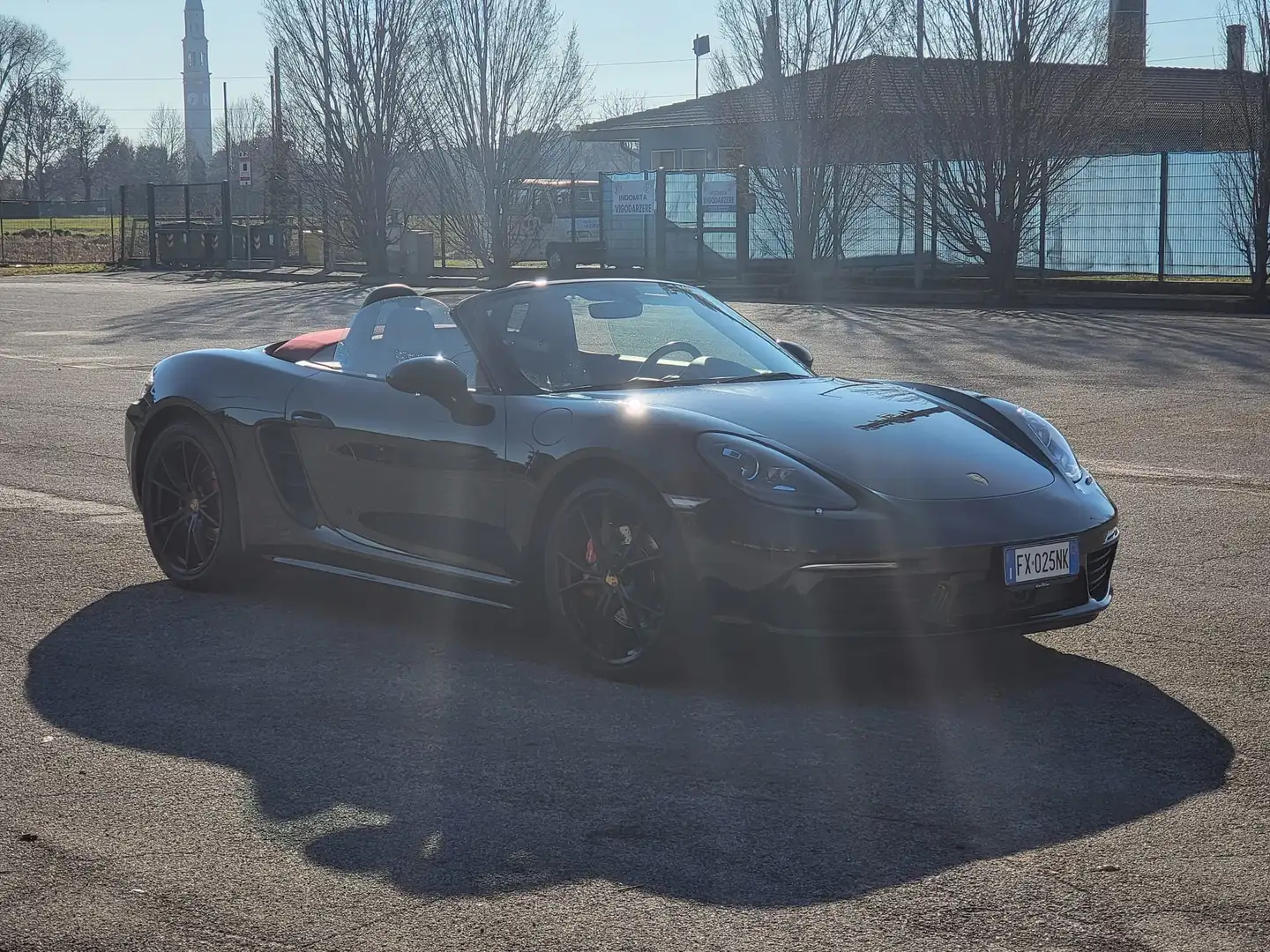 Porsche 718 Nero - 2