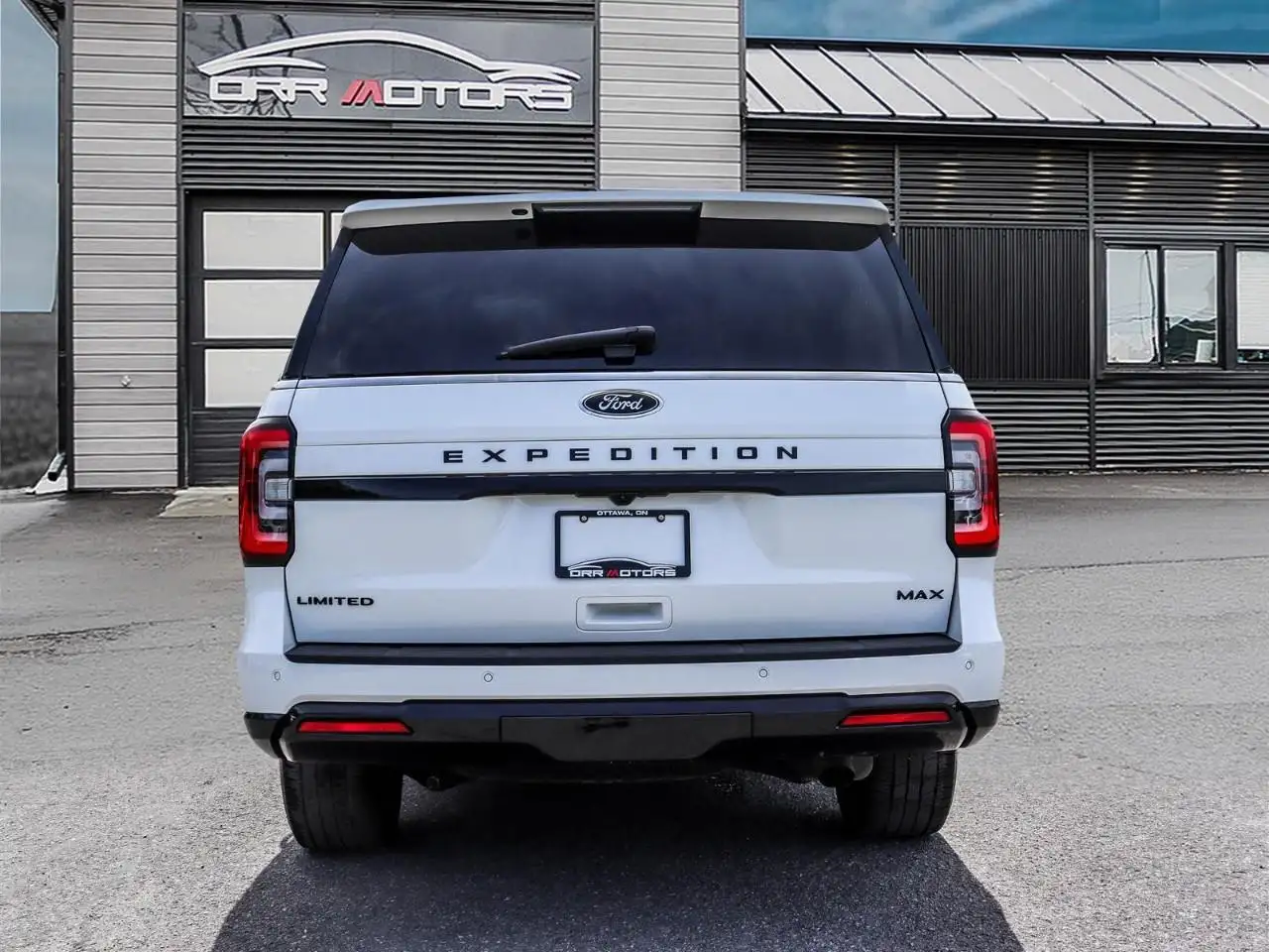 Ford Expedition снимка Ford Expedition