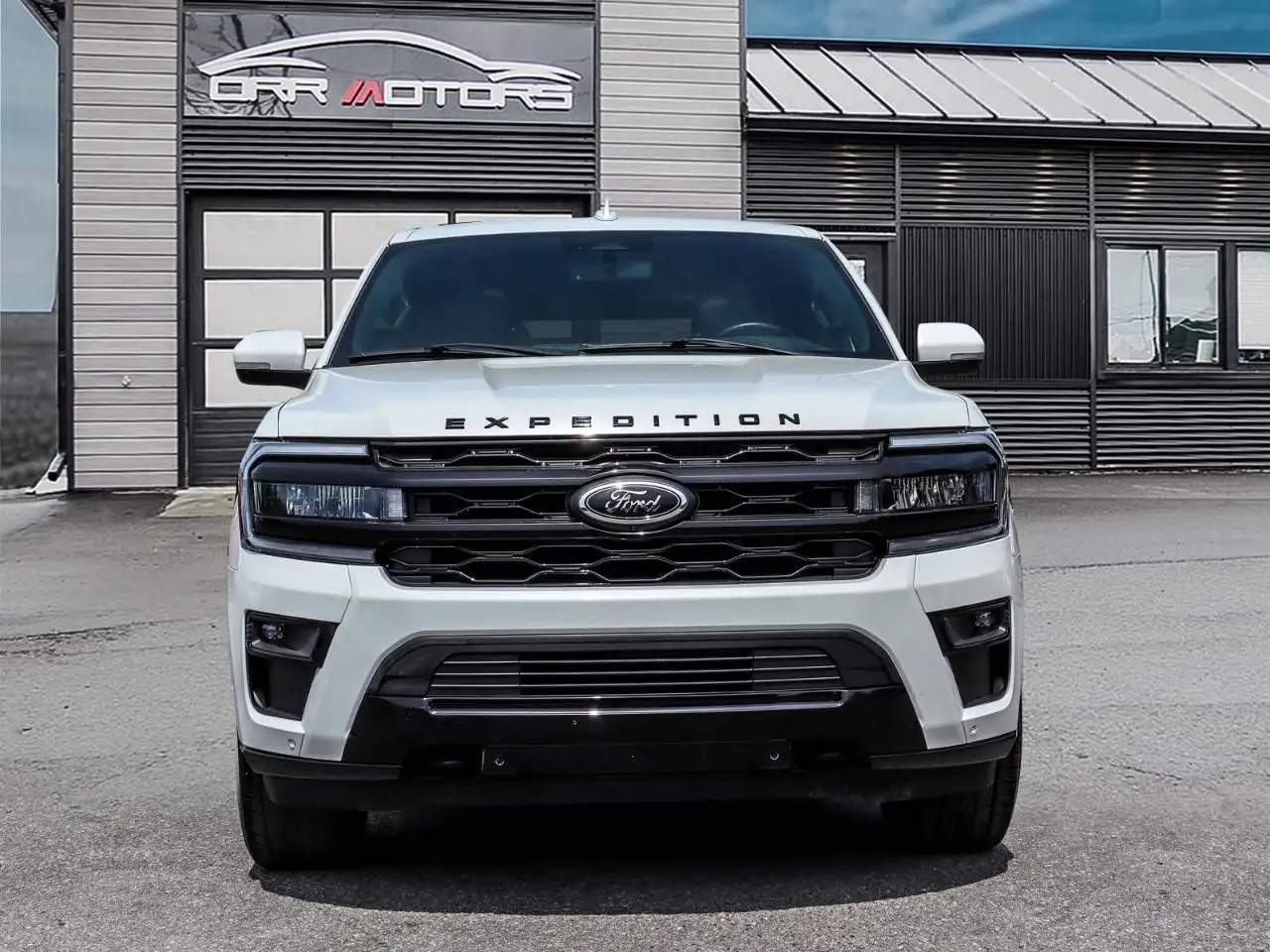Ford Expedition снимка Ford Expedition