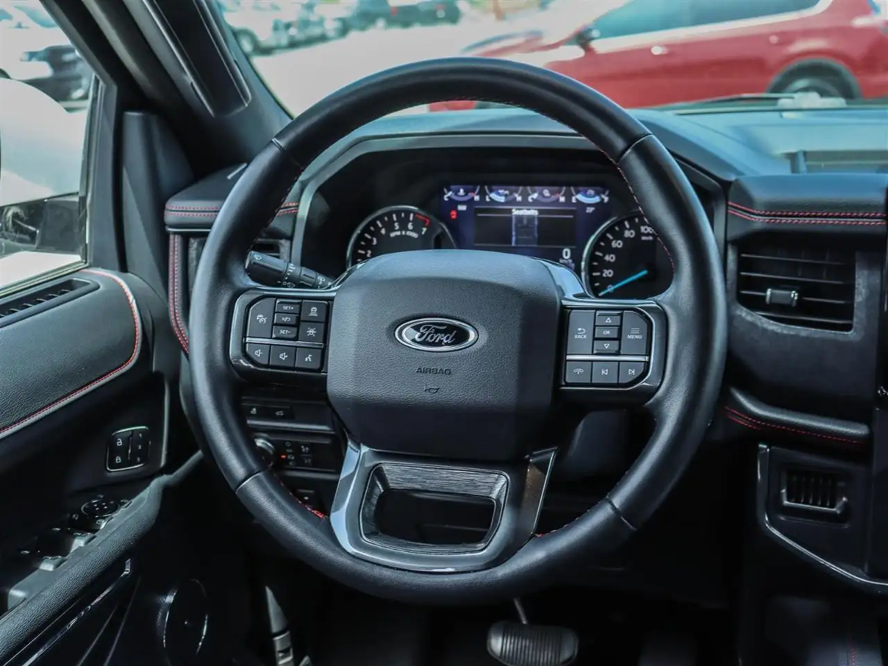 Ford Expedition снимка Ford Expedition
