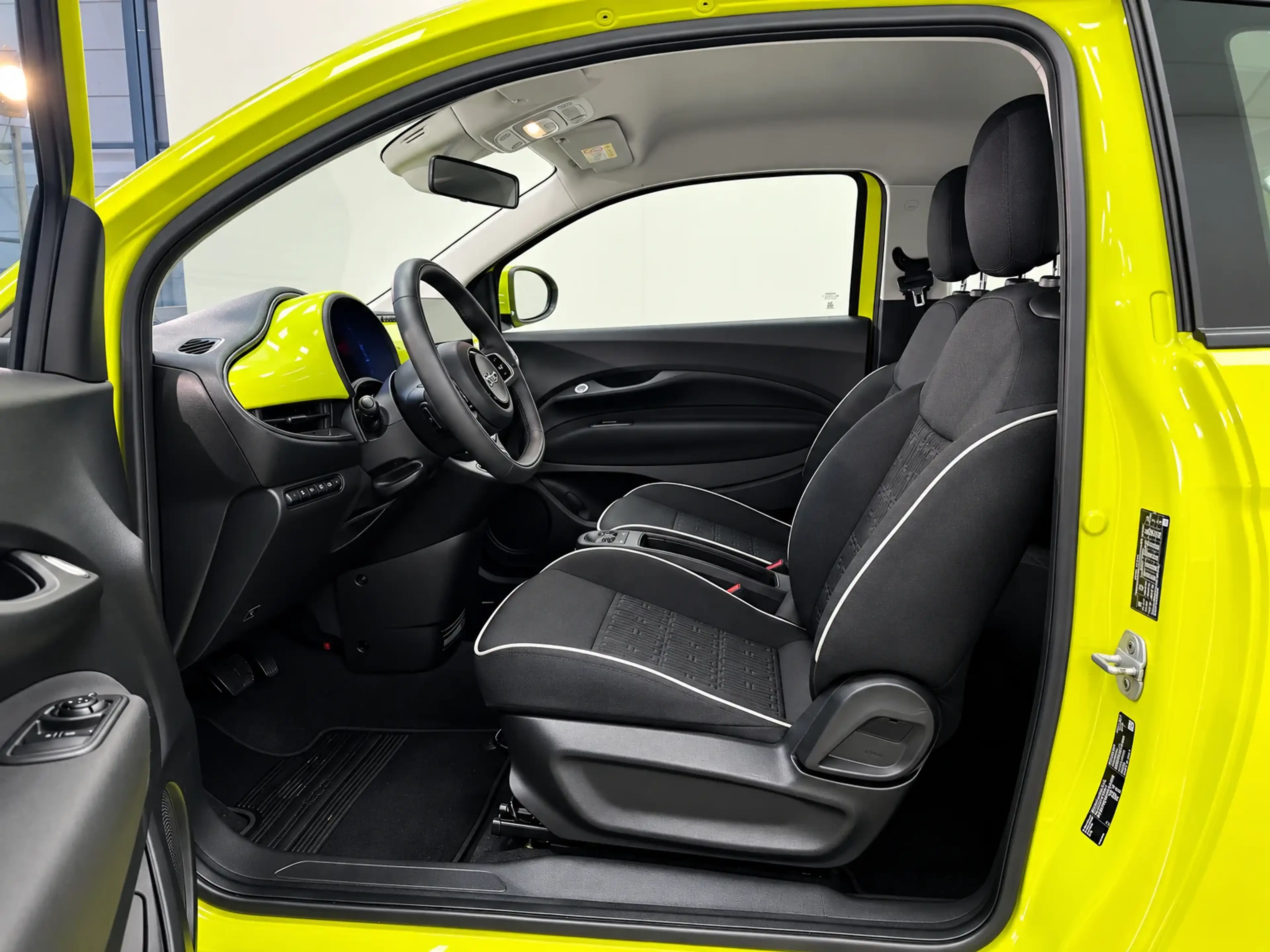 Fiat 500e 24 kWh Action - BEV — photo 9