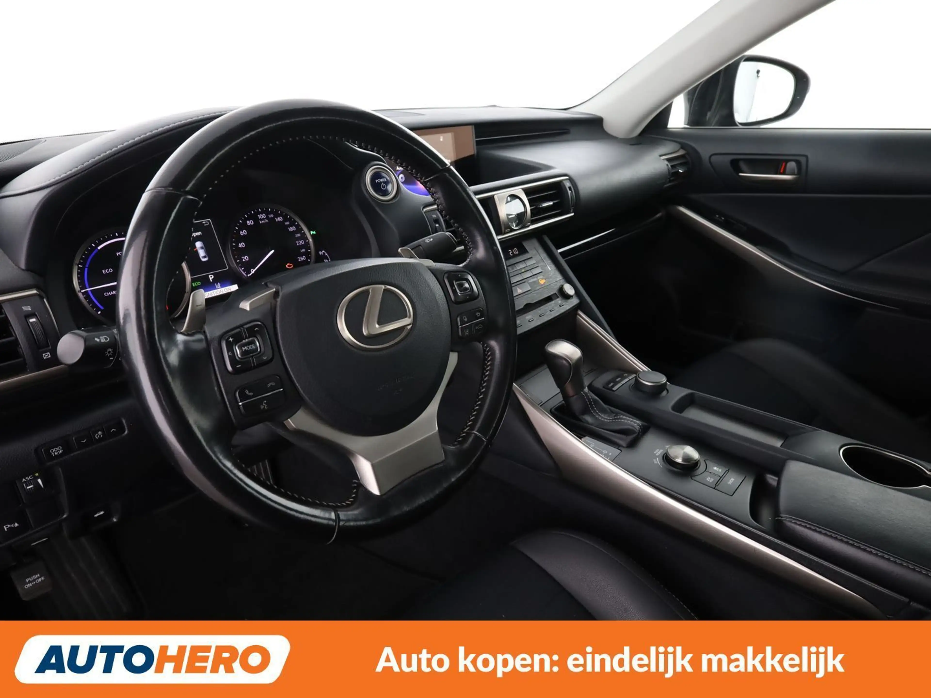 Lexus IS 300 IS 300h Pack — photo 11