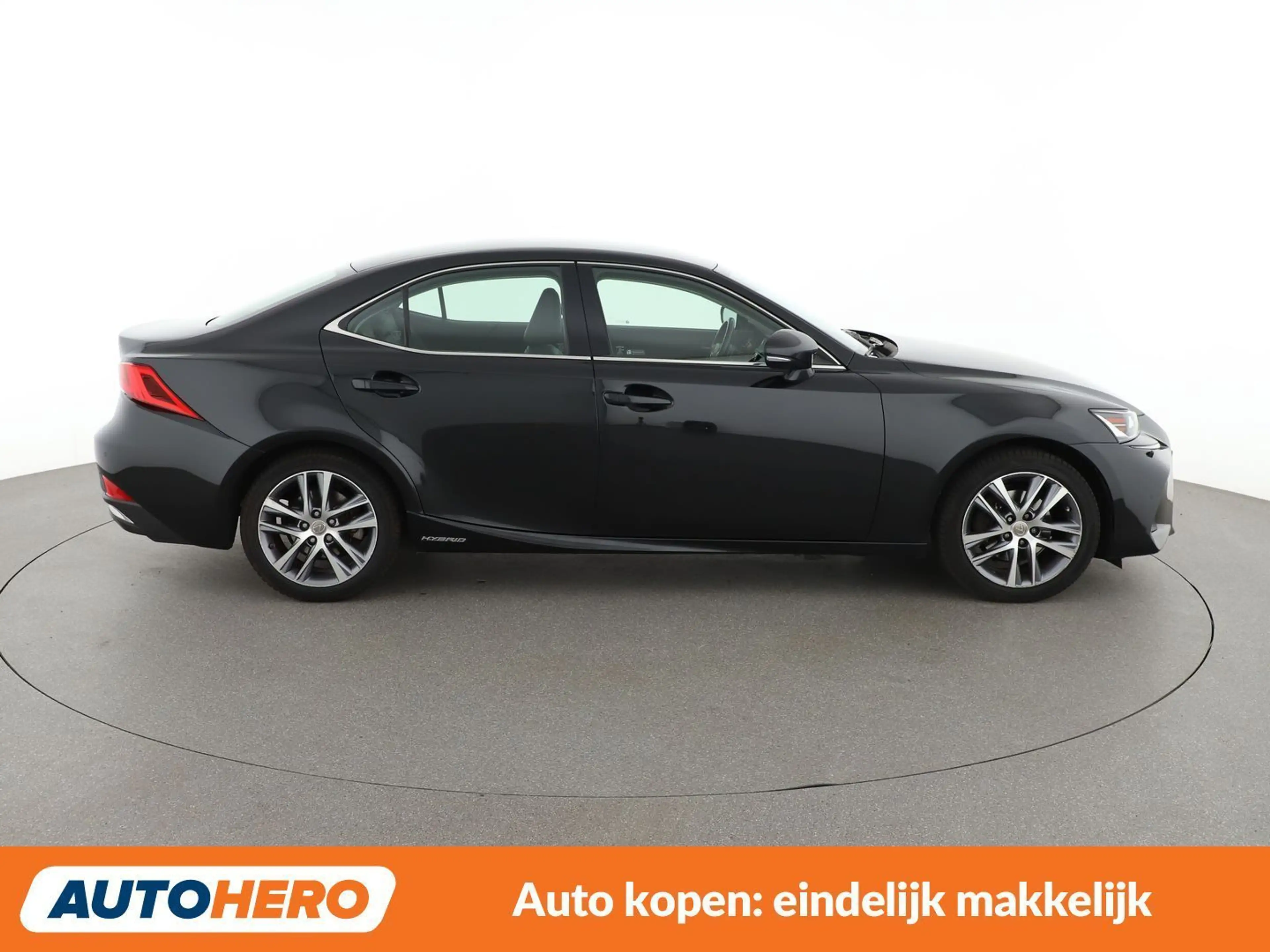 Lexus IS 300 IS 300h Pack — photo 7
