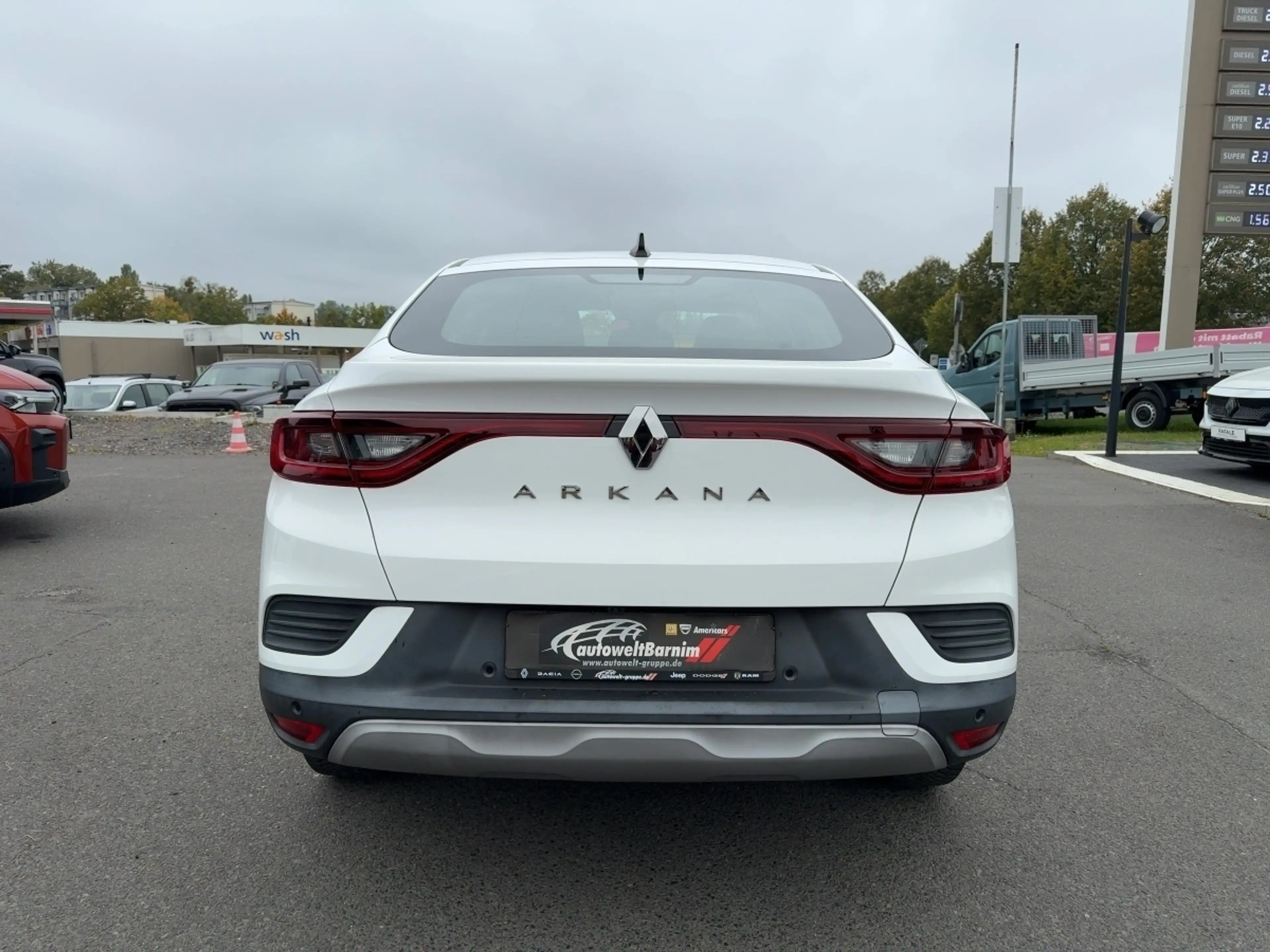 Renault Arkana Zen TCe 140 EDC — photo 3