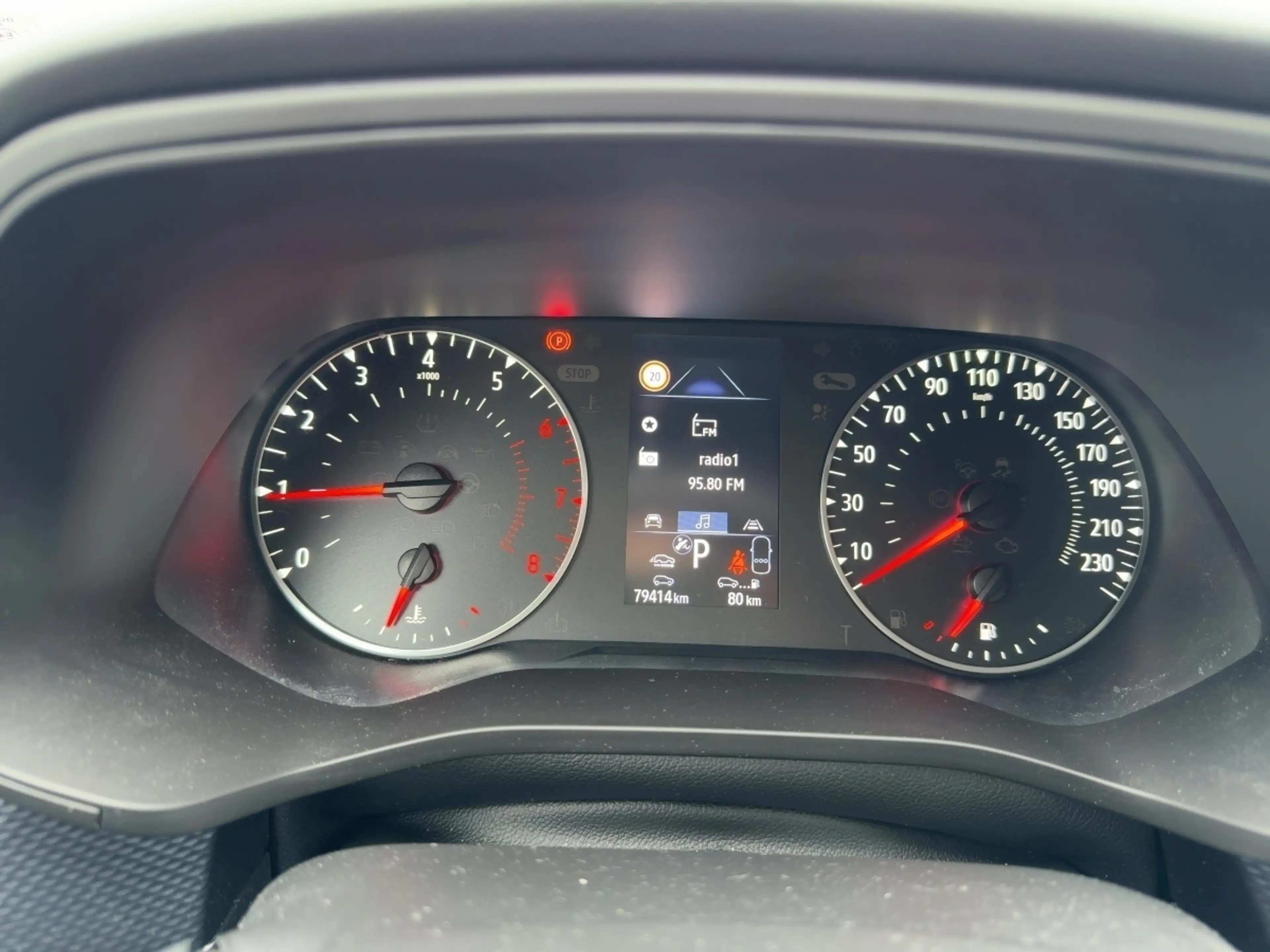 Renault Arkana Zen TCe 140 EDC — photo 14