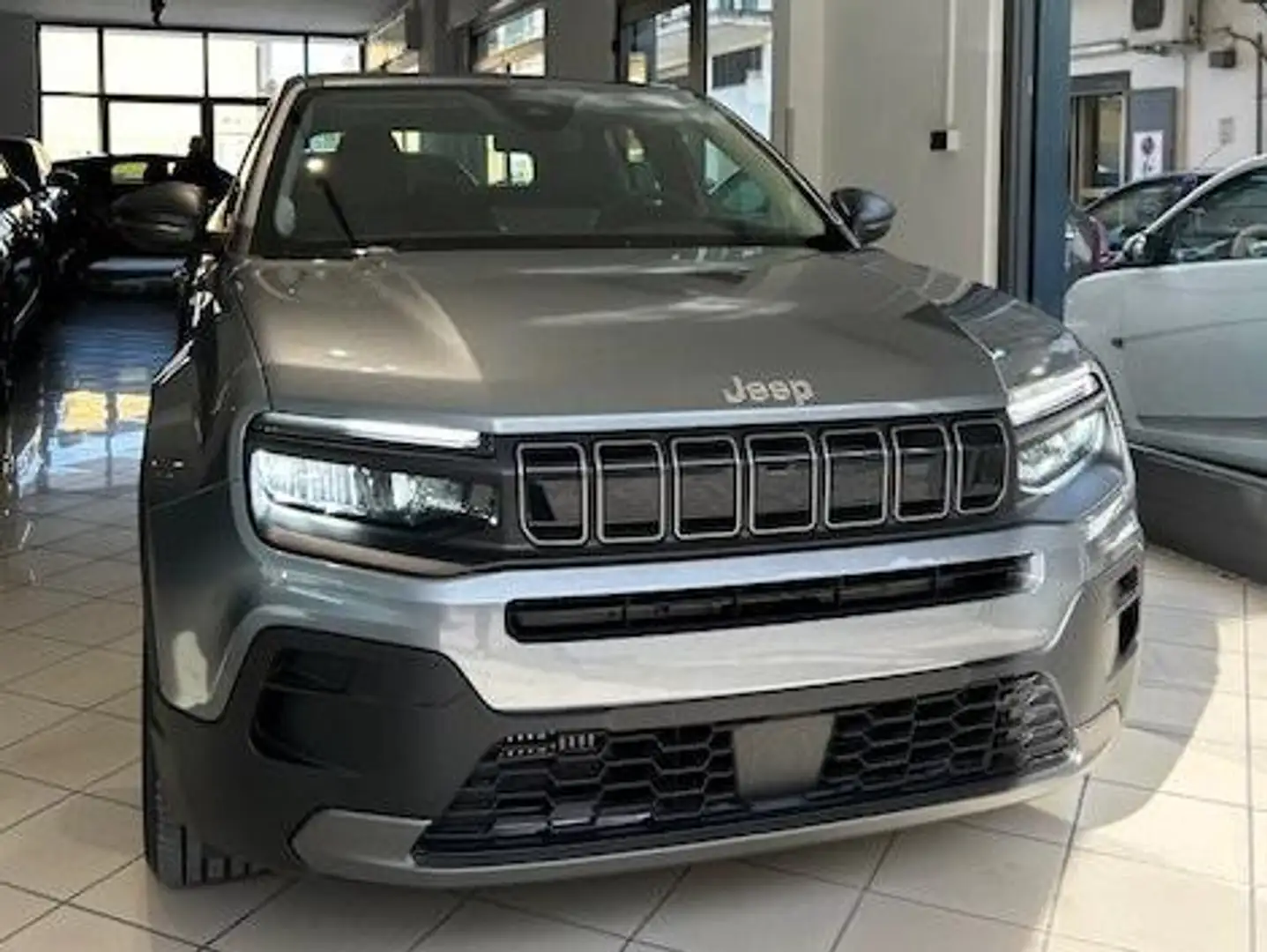 Jeep Avenger 1.2 Turbo 110 CV MHEV AT6 KM 0 Grigio - 2