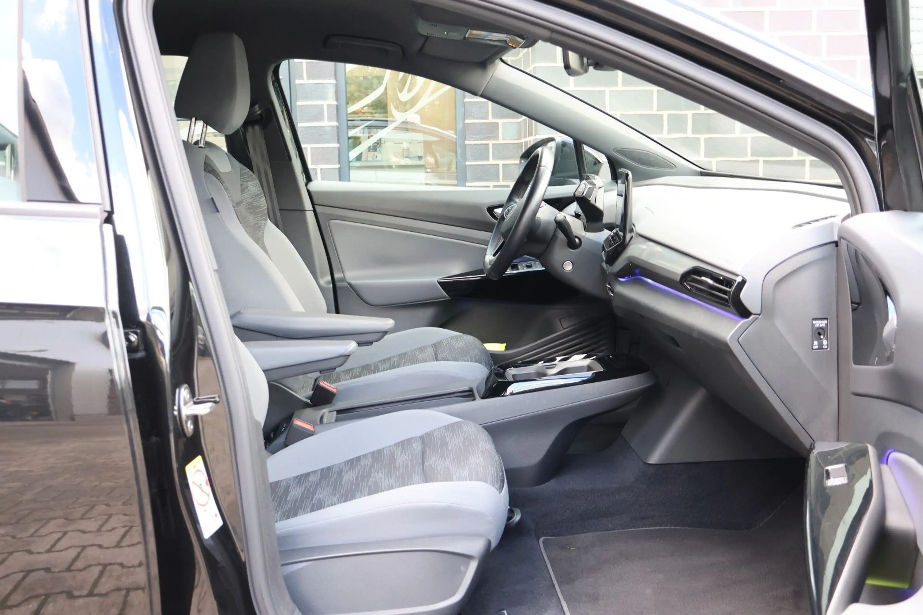 Volkswagen ID.4 Pro Performance 150 kW Wärmepumpe/AHK — photo 9